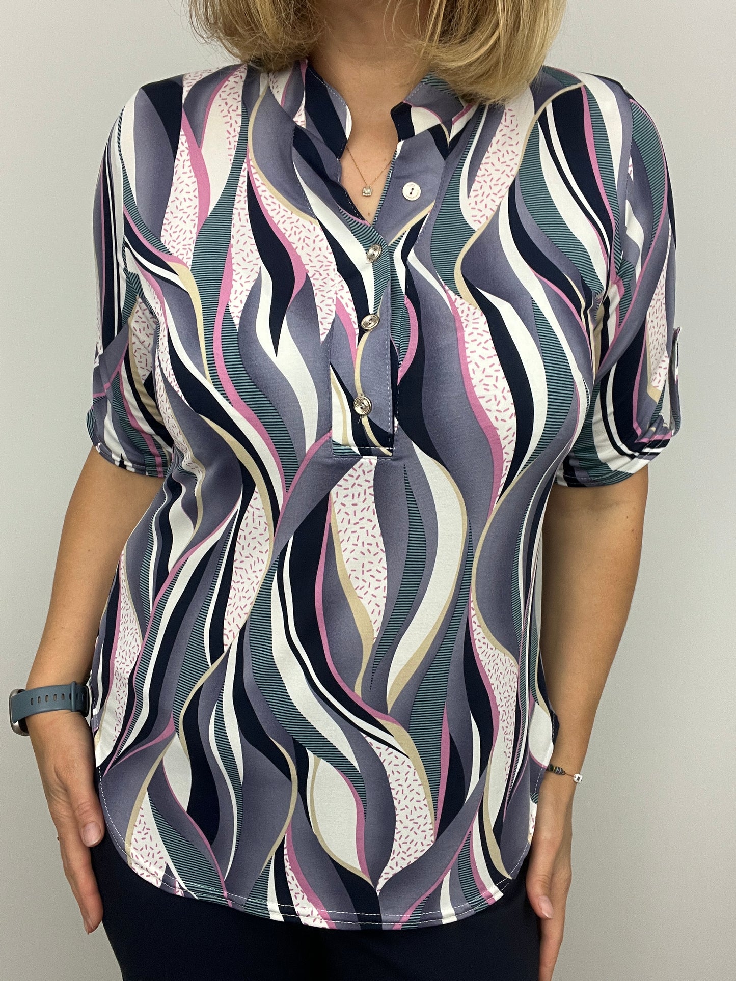ZOE stand-up collar blouse