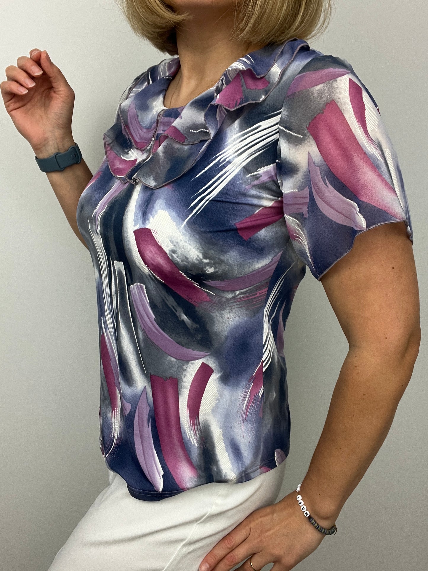 PAULINE Double ruffle round neck top with short sleeve