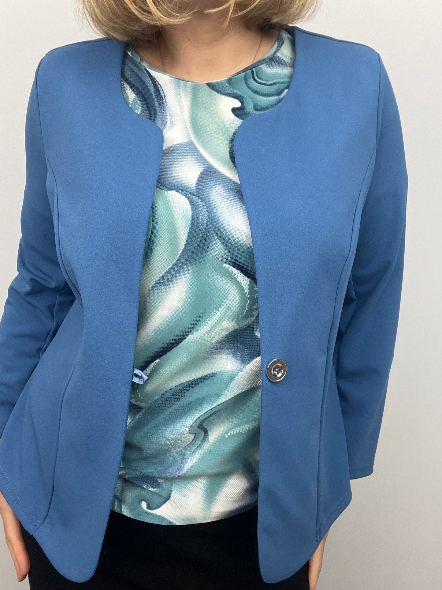 Denim blue One-button fabric jacket