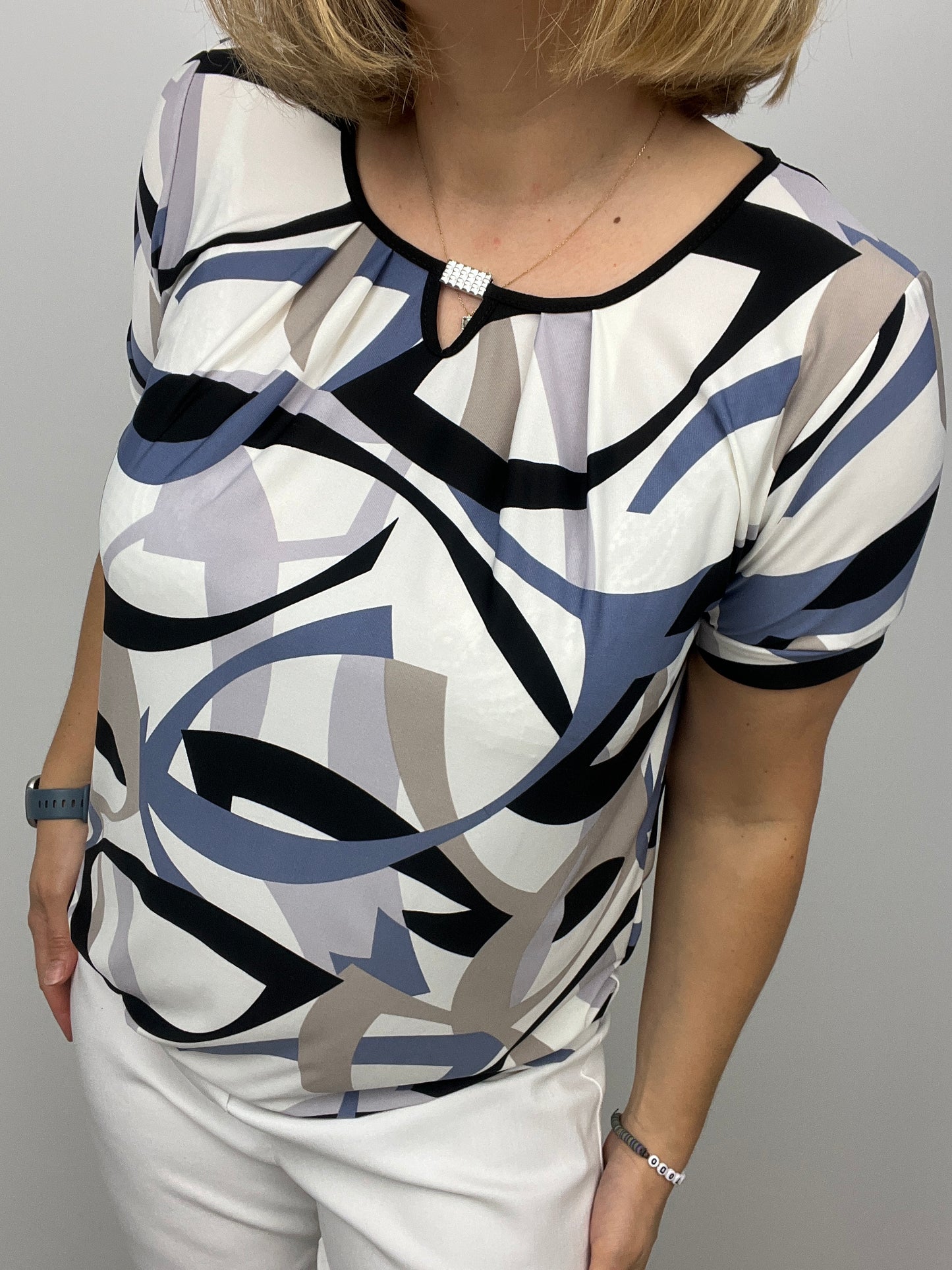 JULIA short sleeve top with elasticated hem
