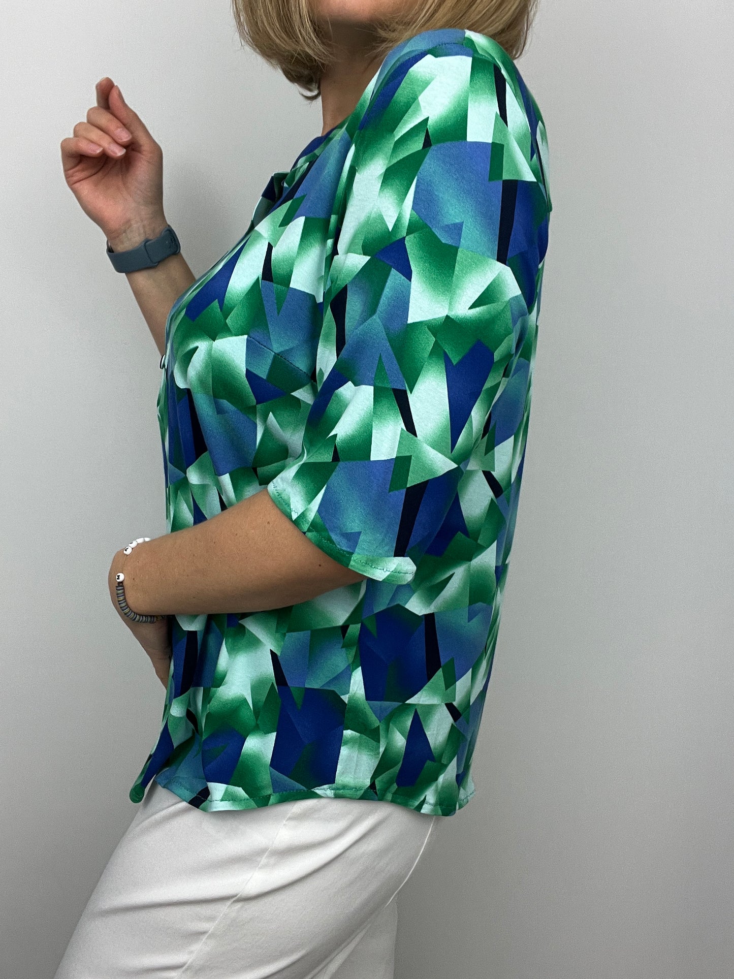 HARPER stand-up collar blouse - sizes 16-26