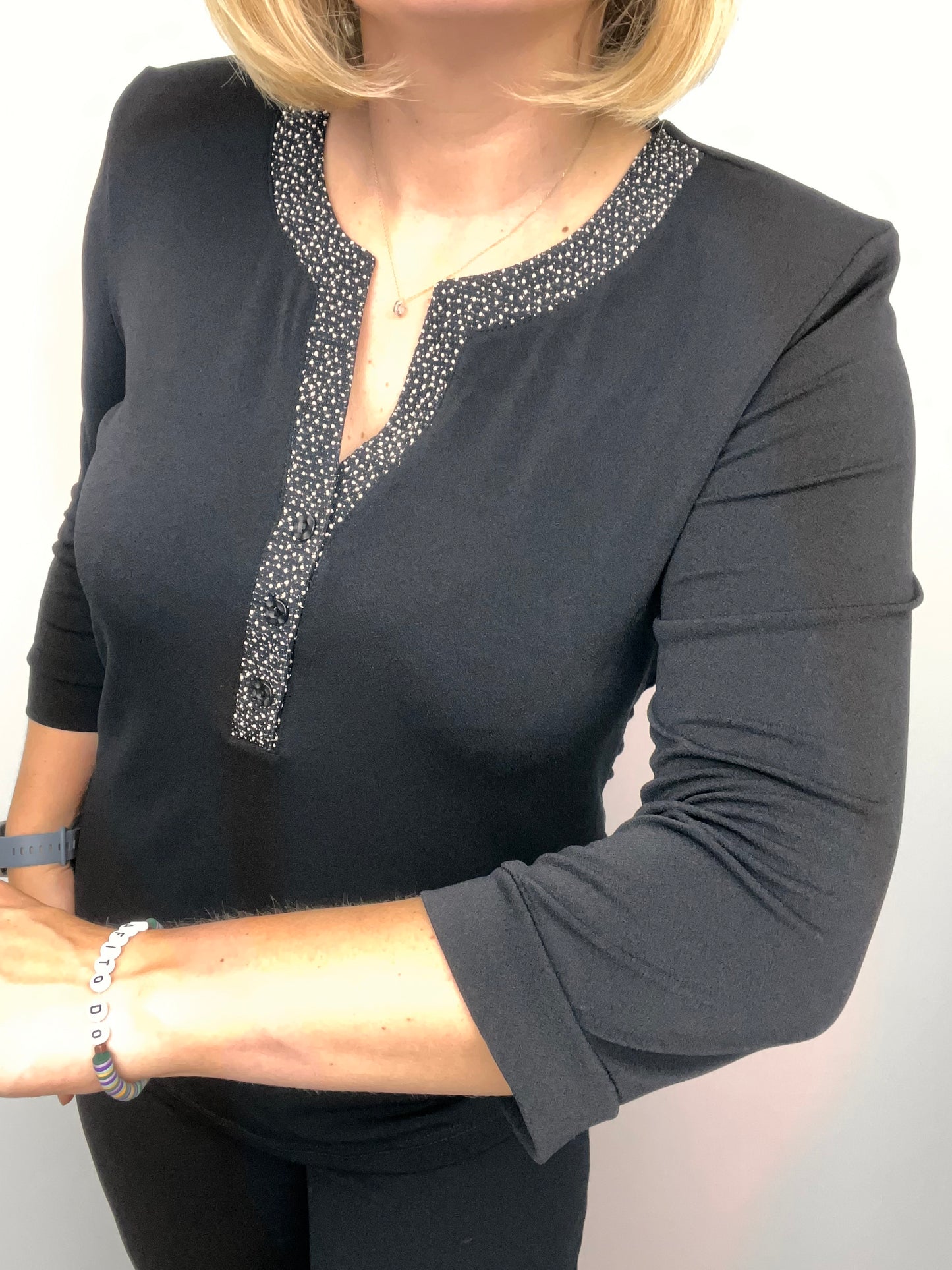 FRANCESCA black festive top