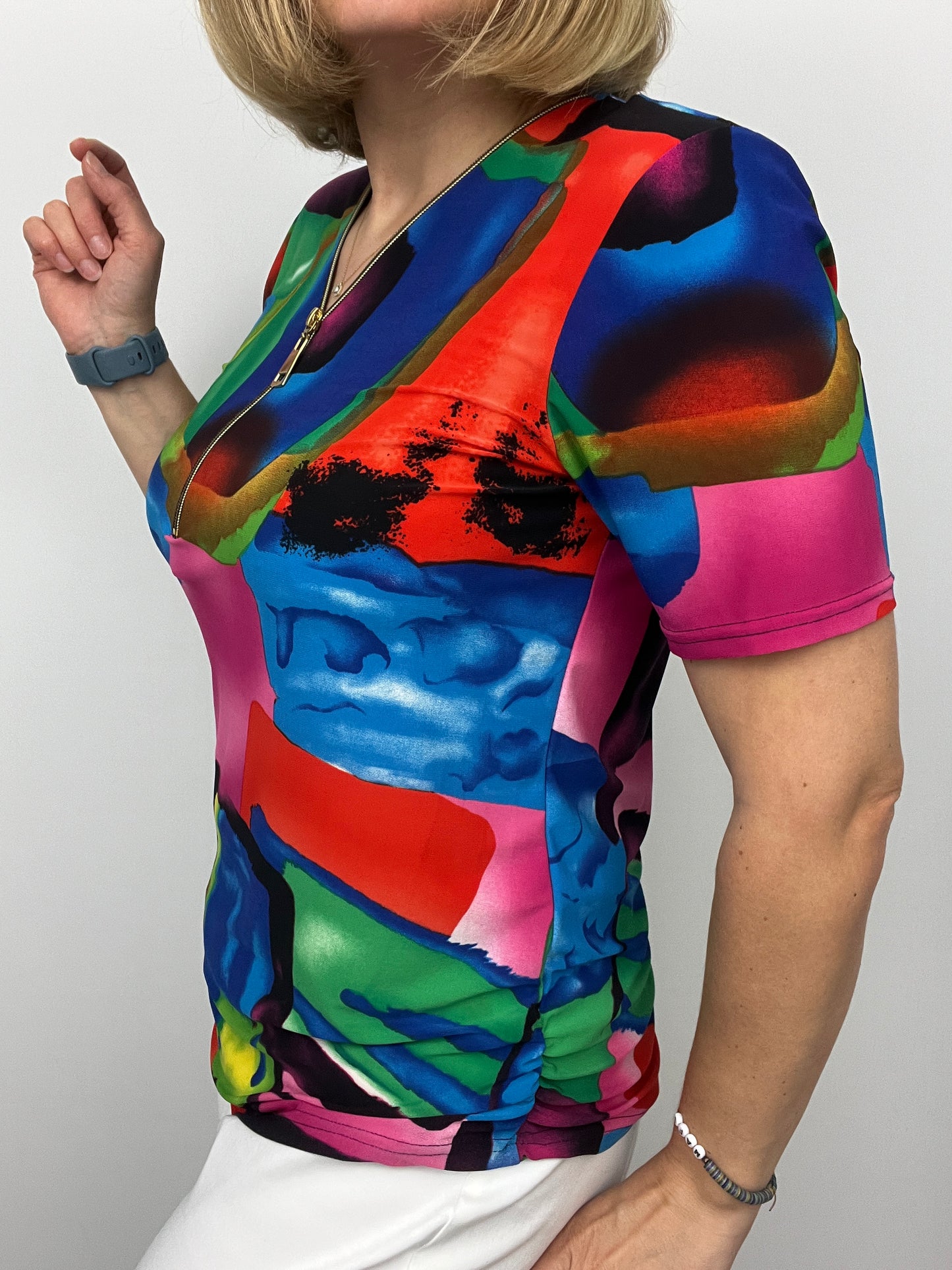MARTINA short sleeve zip top