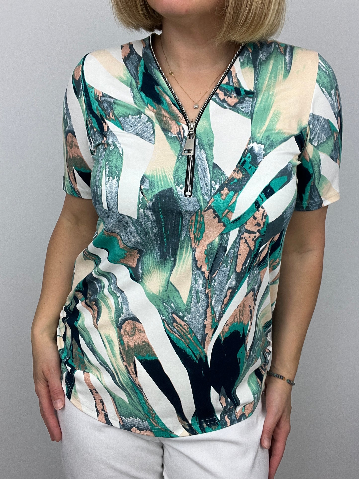 BELINDA short sleeve zip top