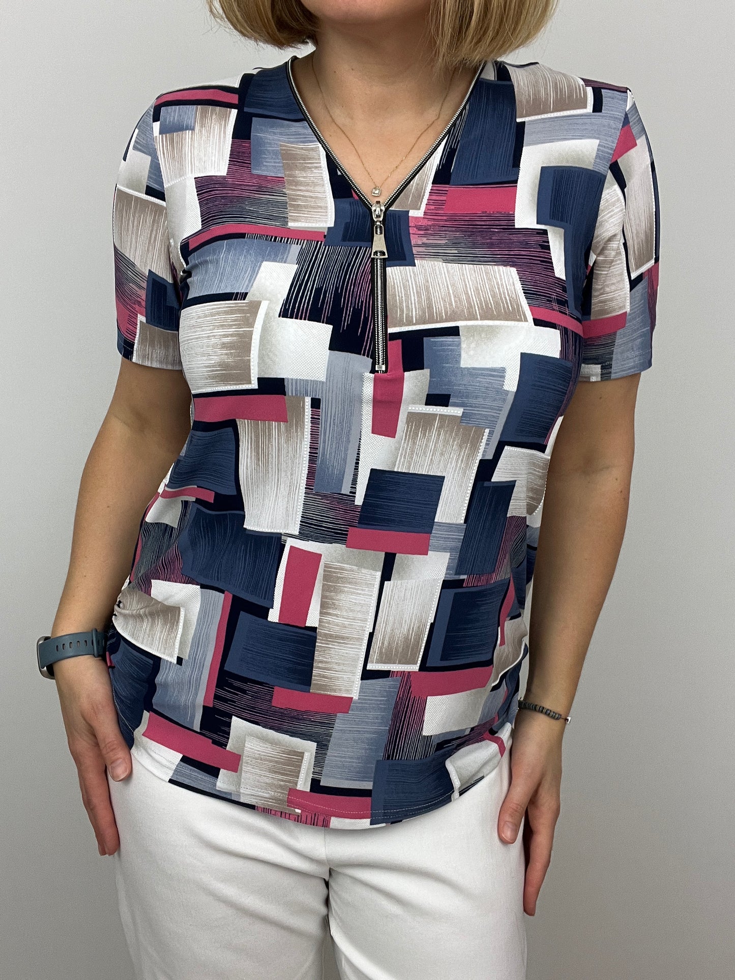 HOPE short sleeve zip top