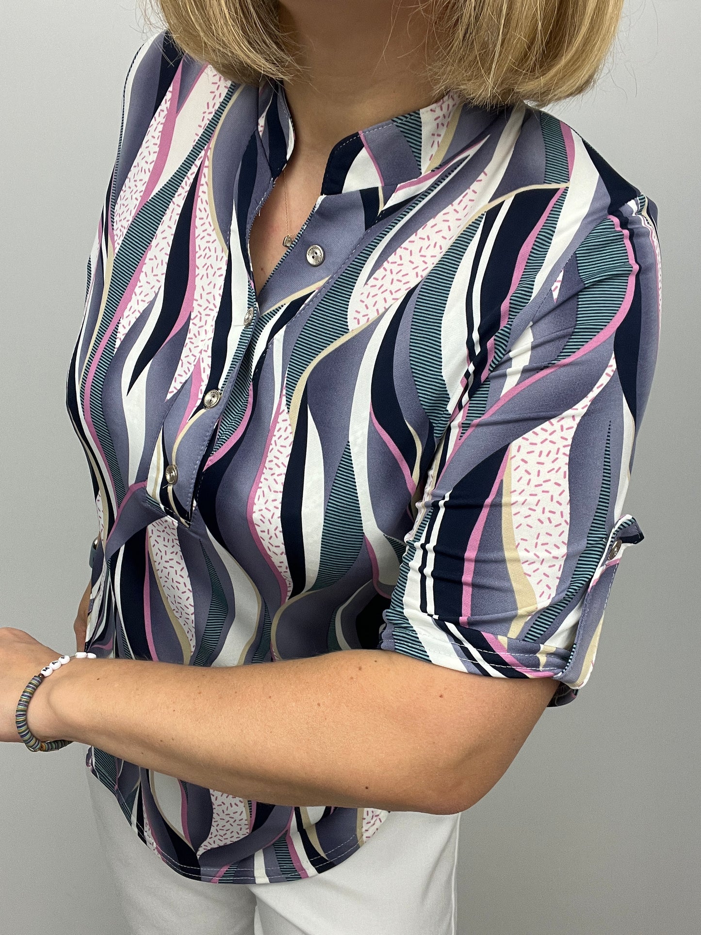 ZOE stand-up collar blouse