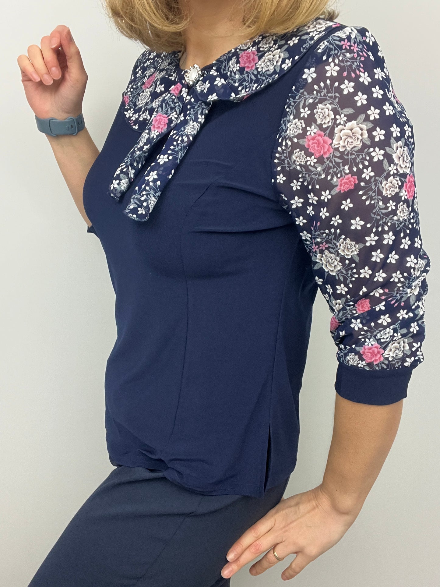 ERICA top with bow detail at neckline