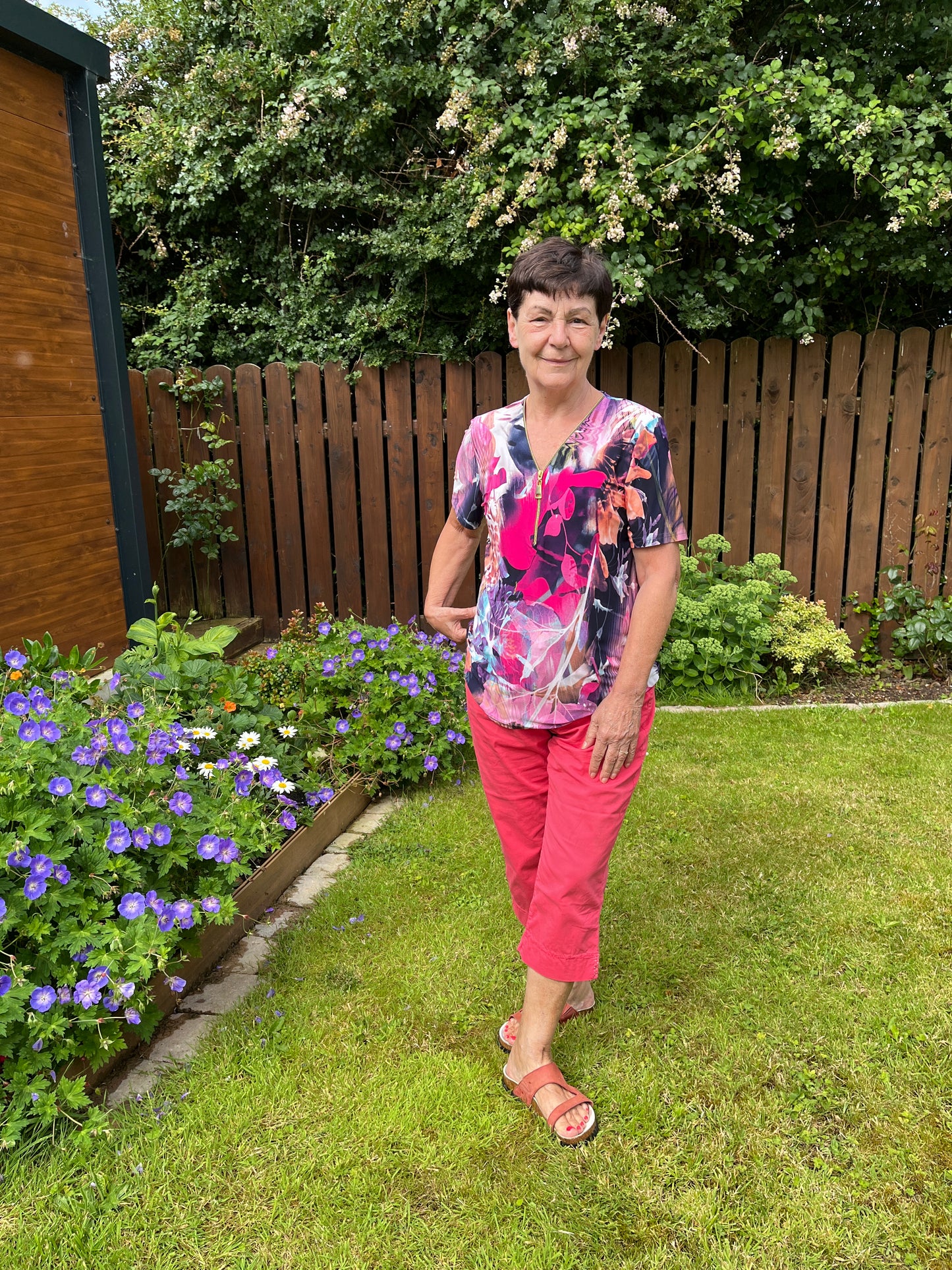 NIAMH short sleeve zip top