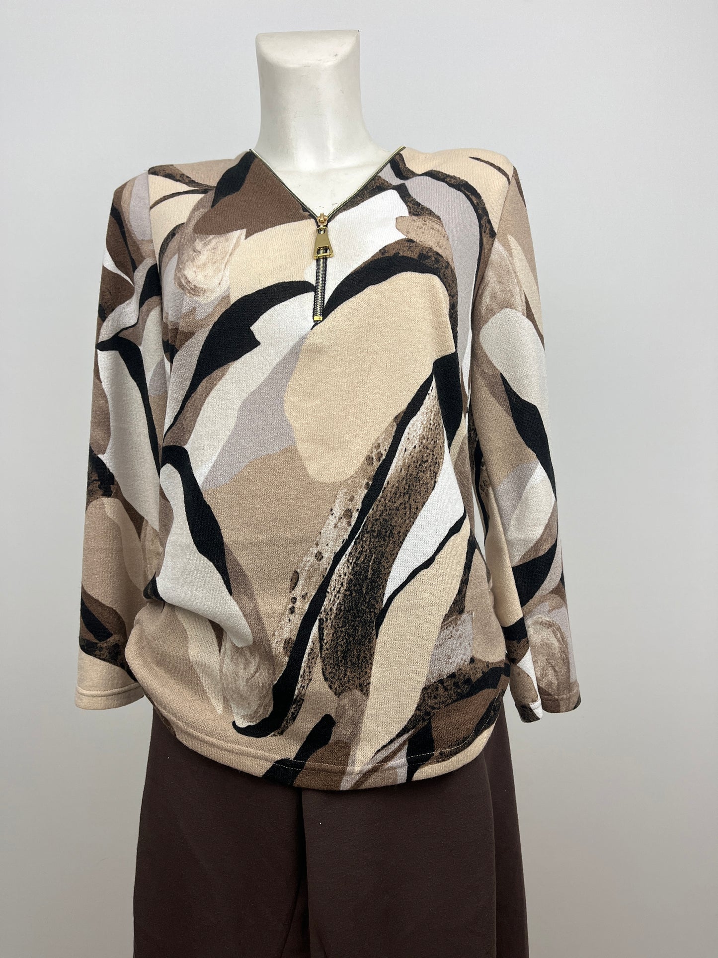 HONEY fine knit zip top