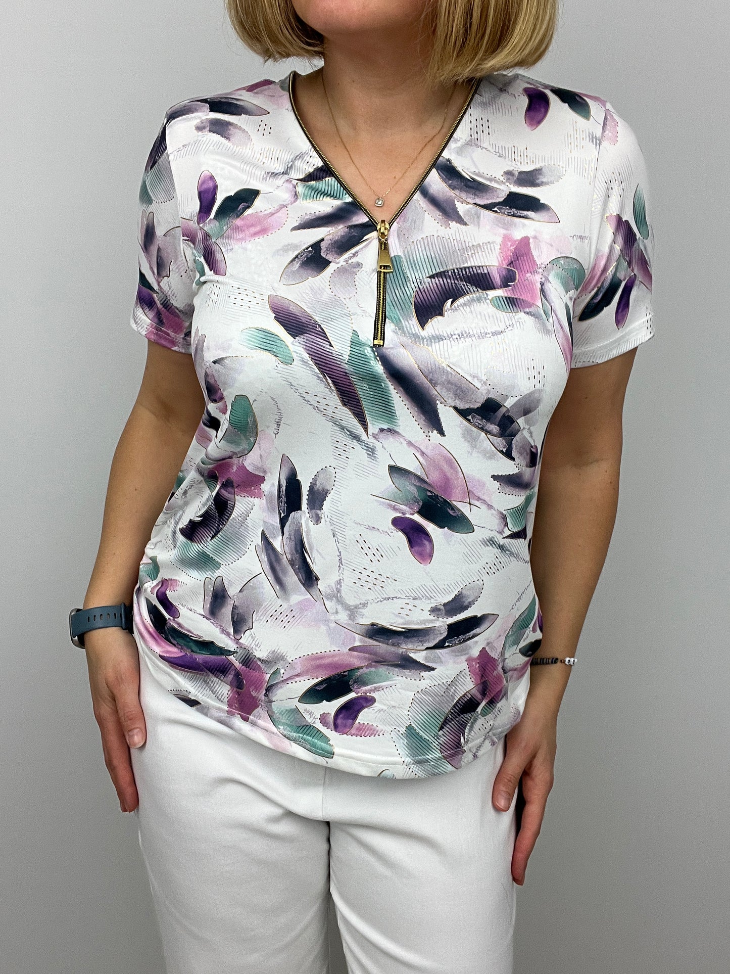 TRACY short sleeve zip top