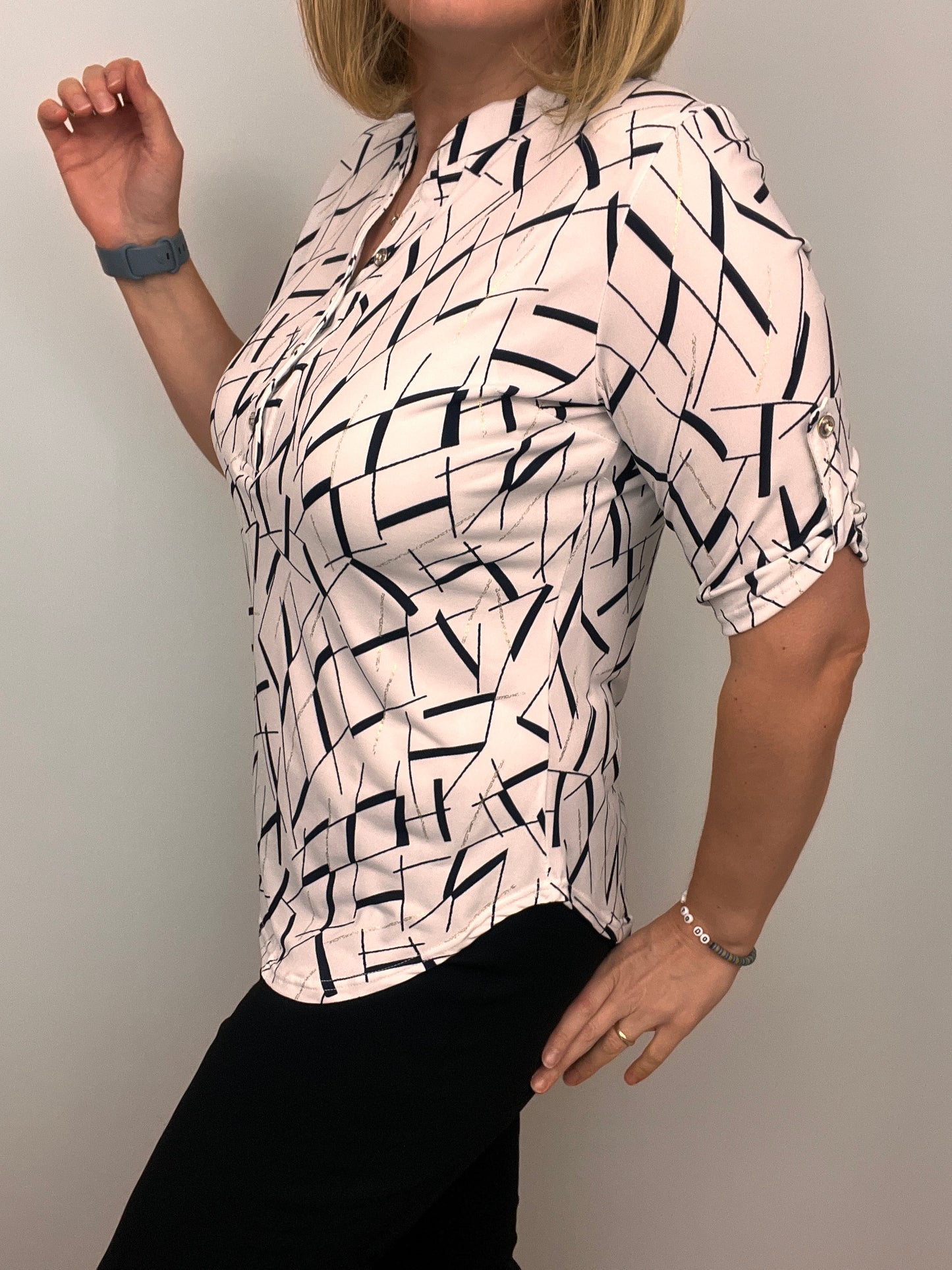 DEBRA stand-up collar blouse
