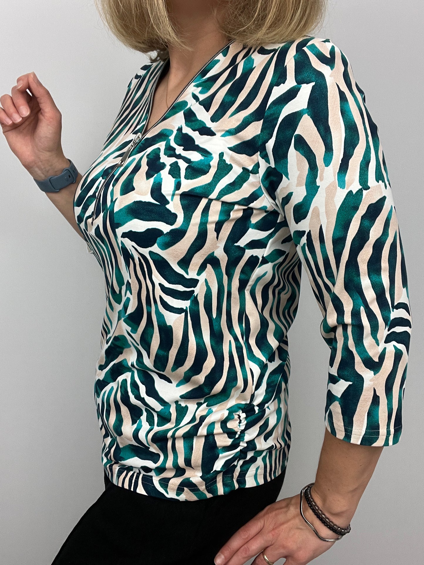 ROISIN zip top 3/4 sleeve