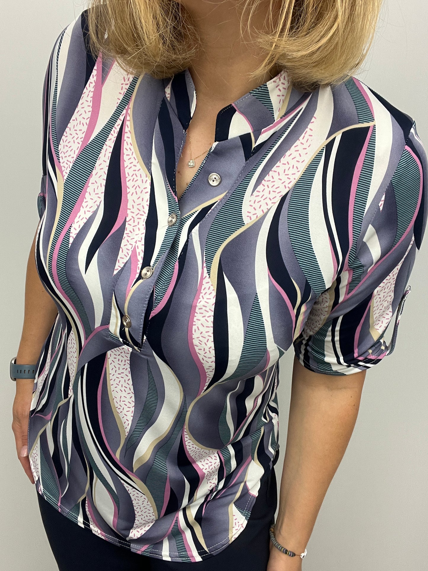 ZOE stand-up collar blouse