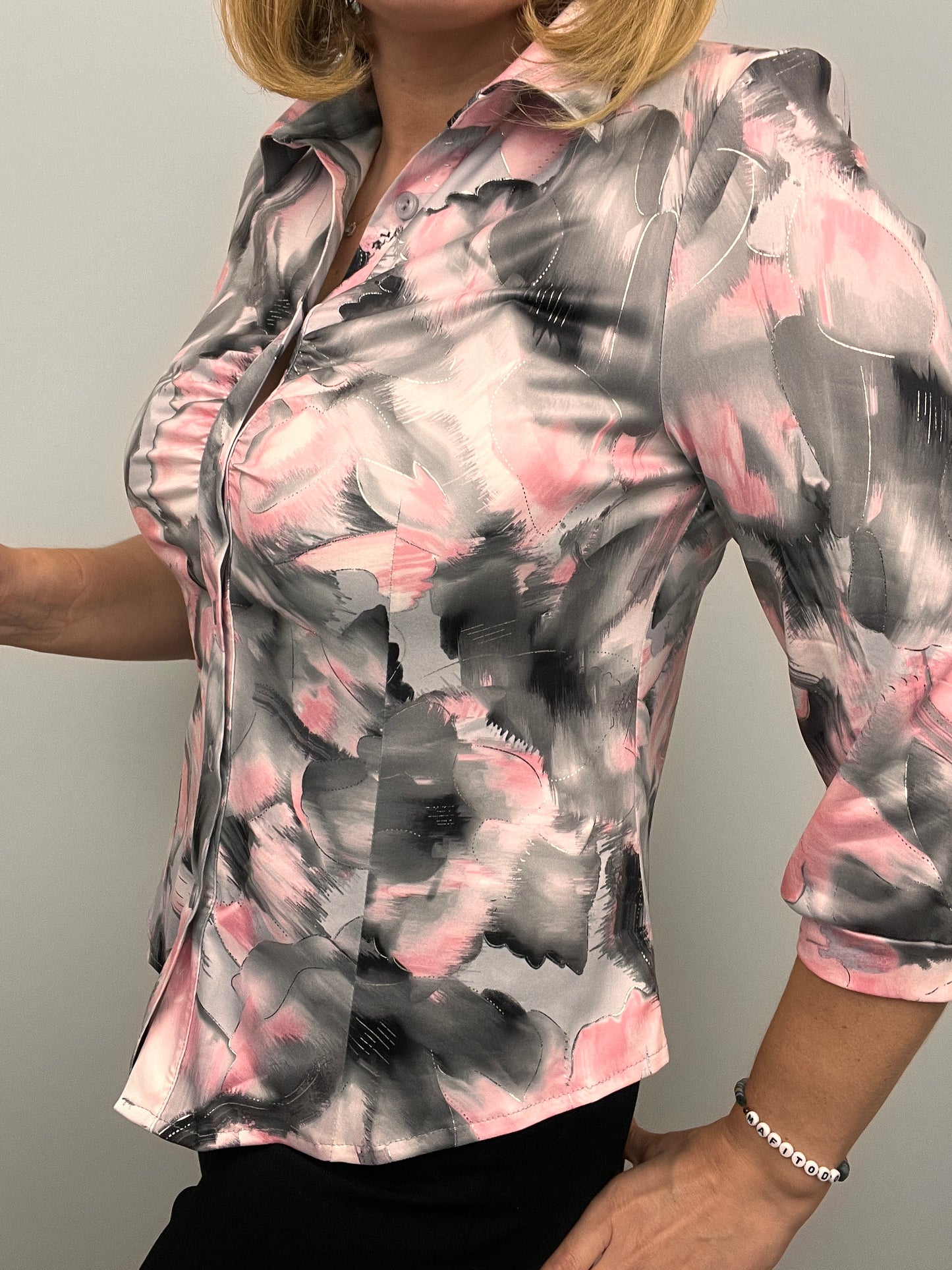SOPHIE button down blouse with collar