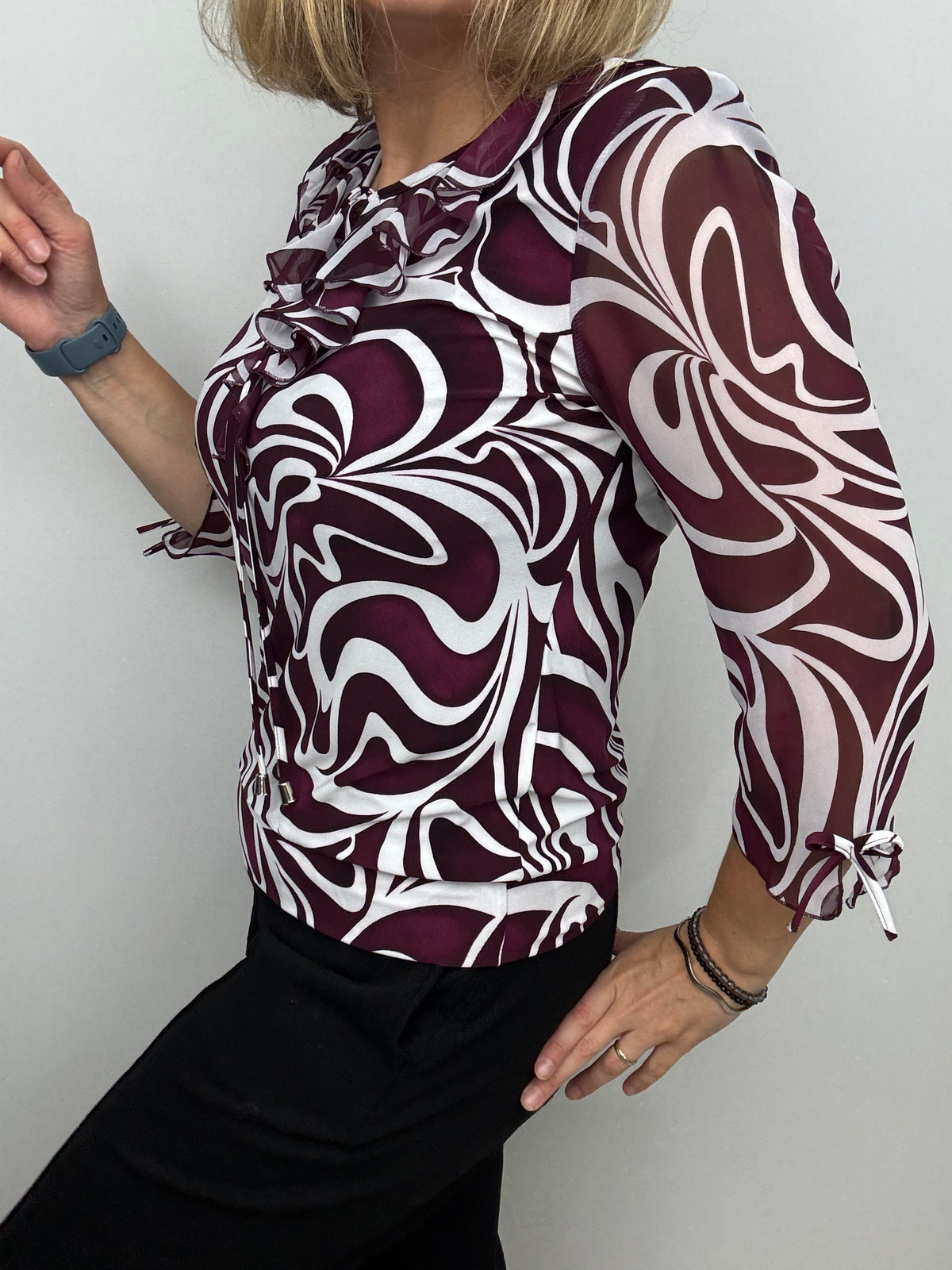 LOUISE ruffle top