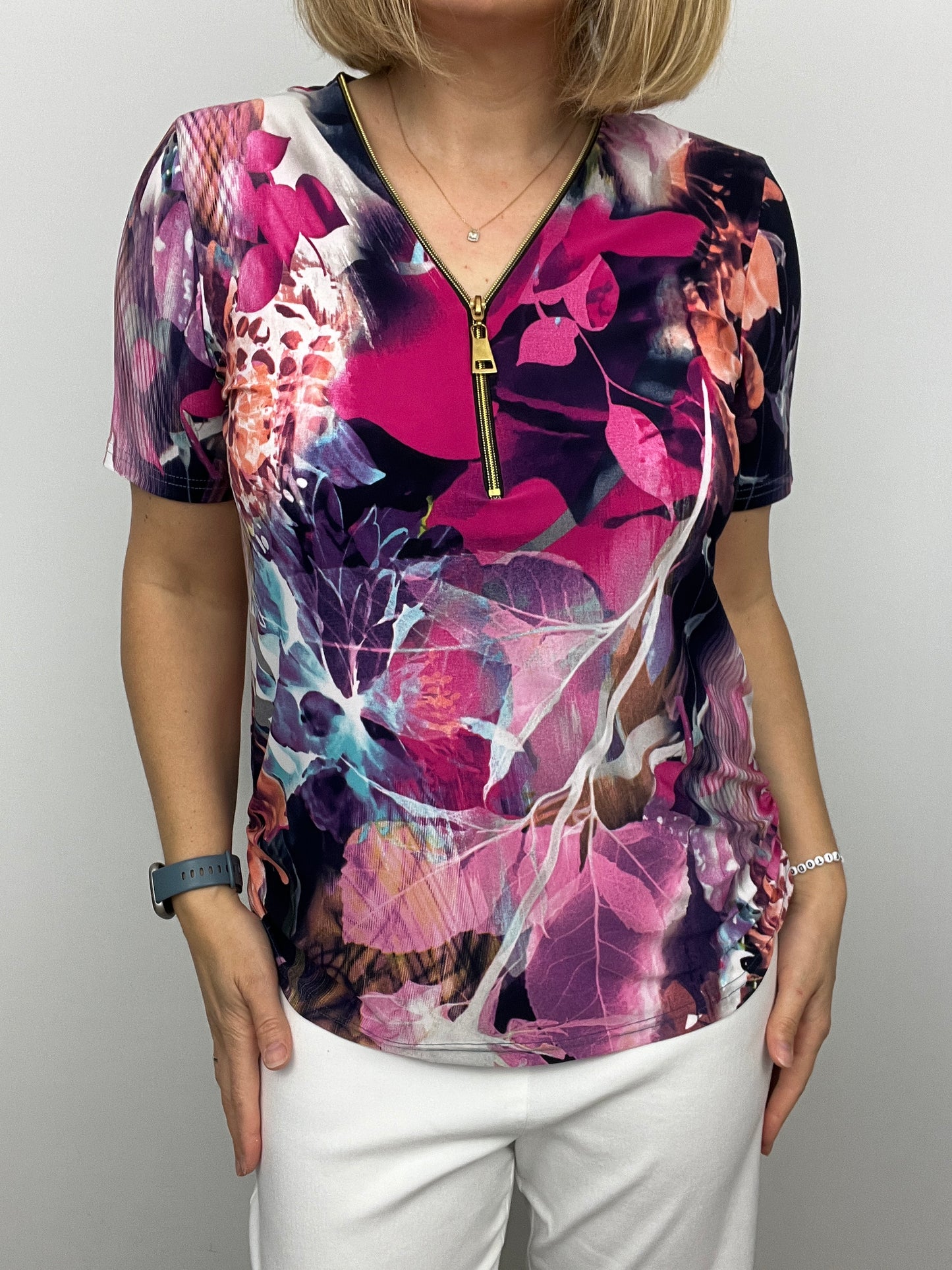 NIAMH short sleeve zip top