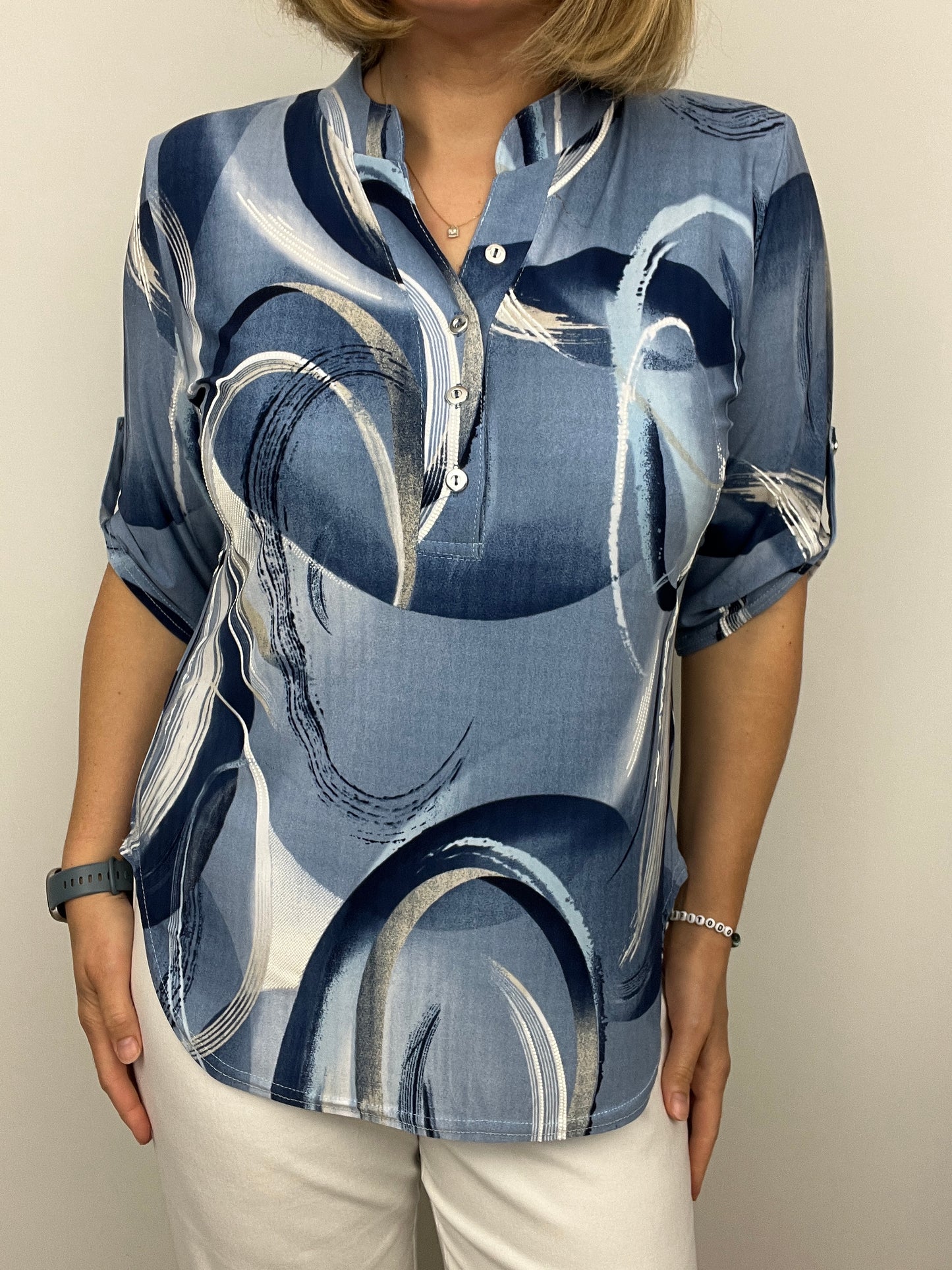 KATHLEEN stand-up collar blouse
