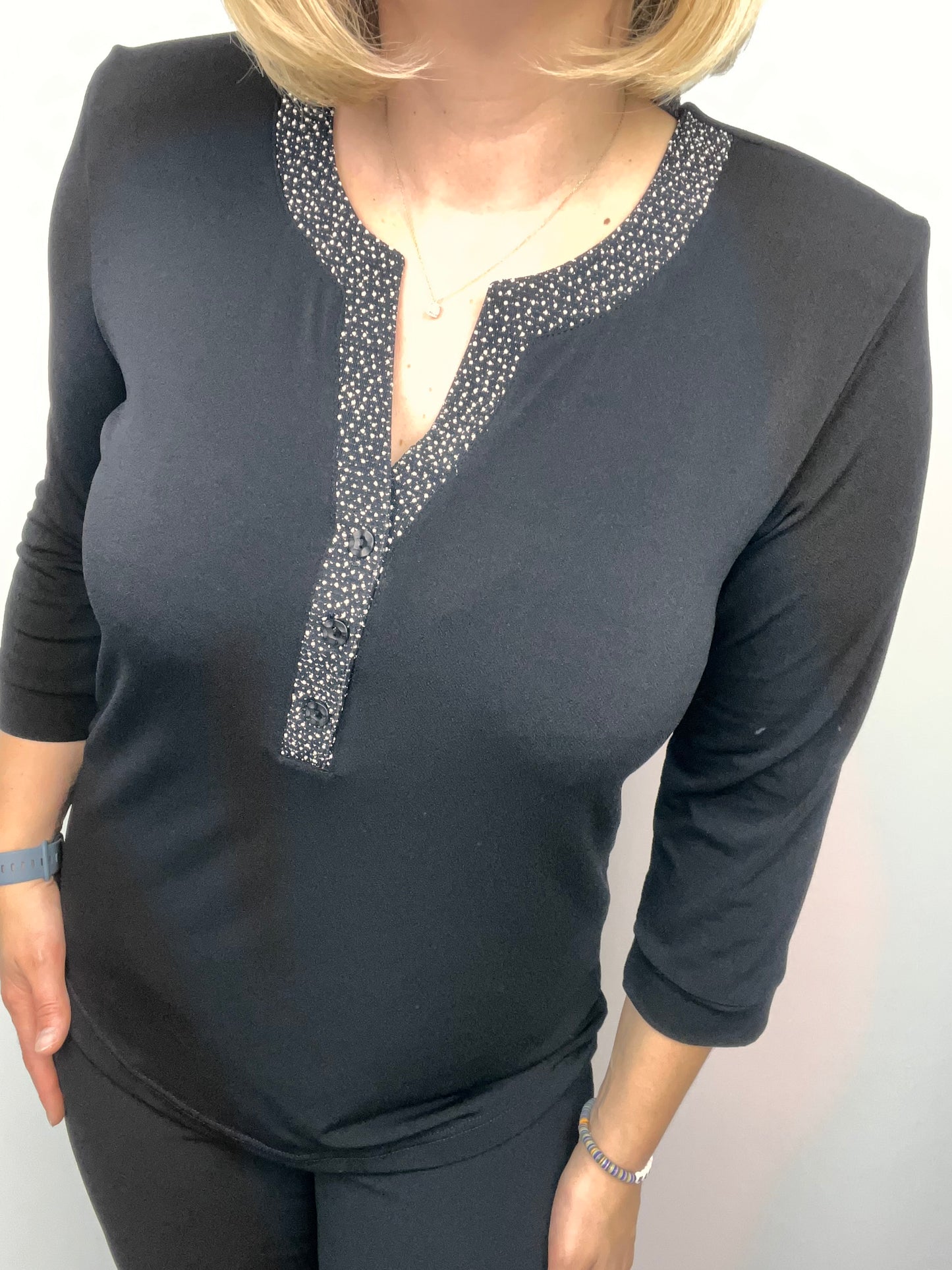 FRANCESCA black festive top