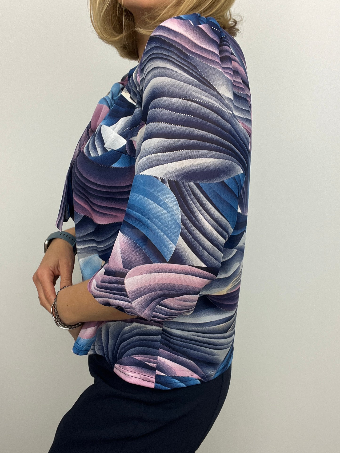 DOMINIQUE top with bow tie neck