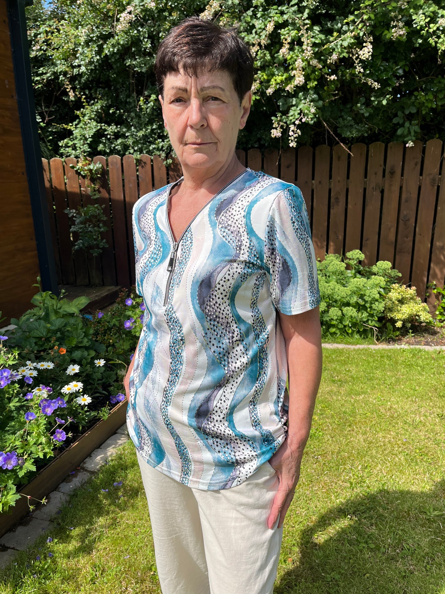 DEIRDRE short sleeve zip top