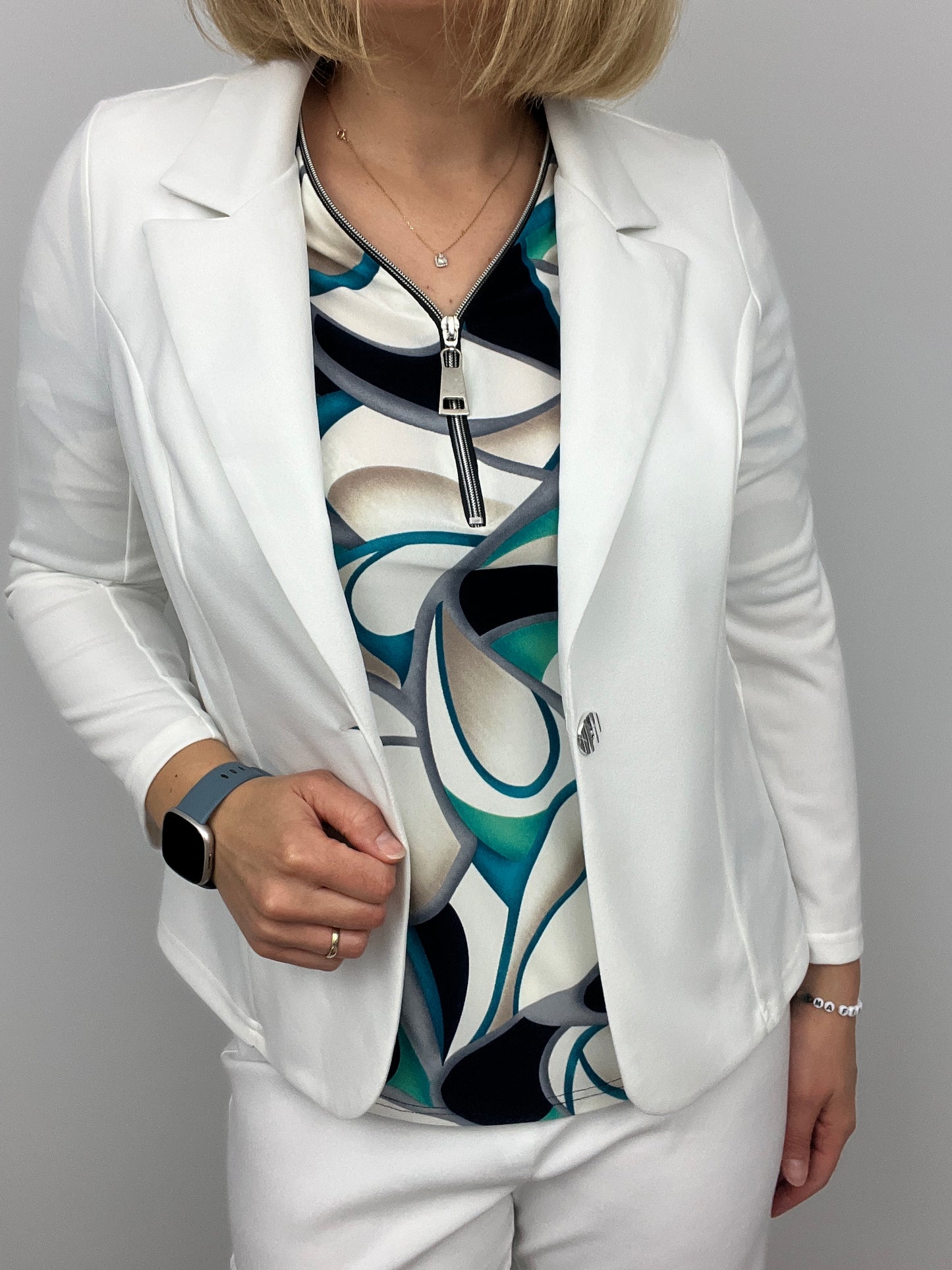 MADISON 3/4 sleeve zip top