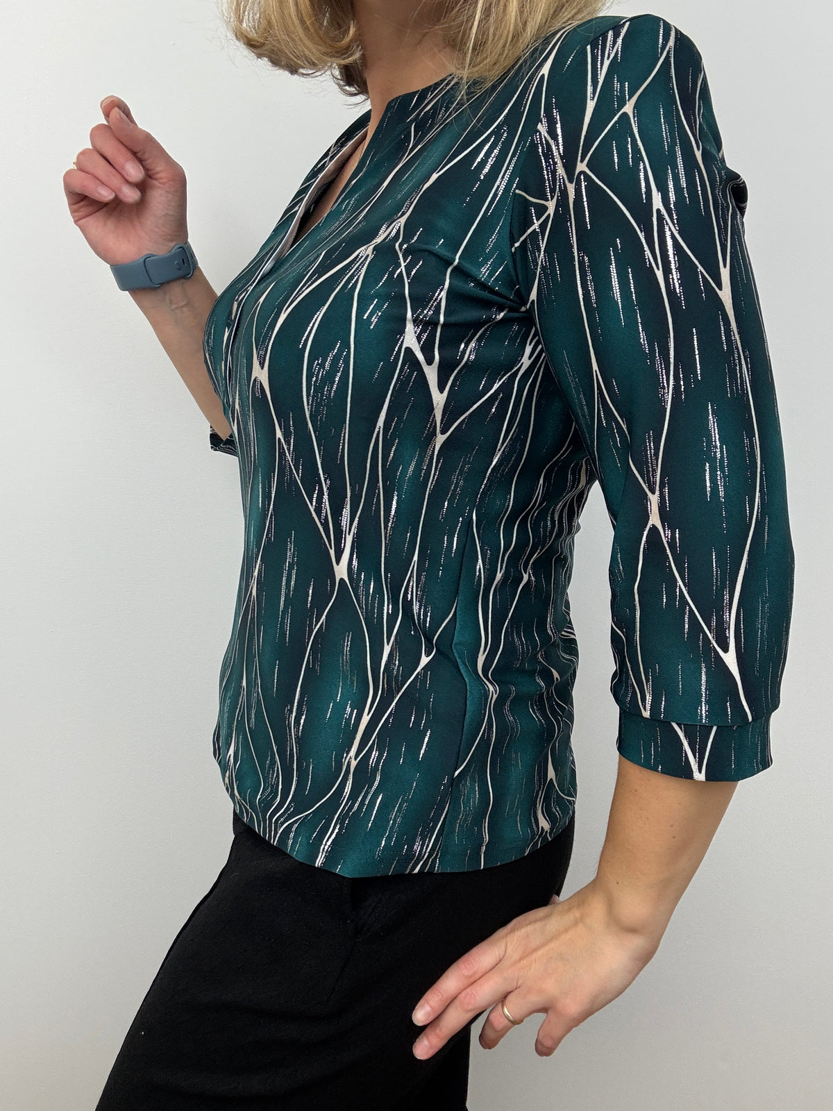 EMERALD green V-neck top with 3 buttons