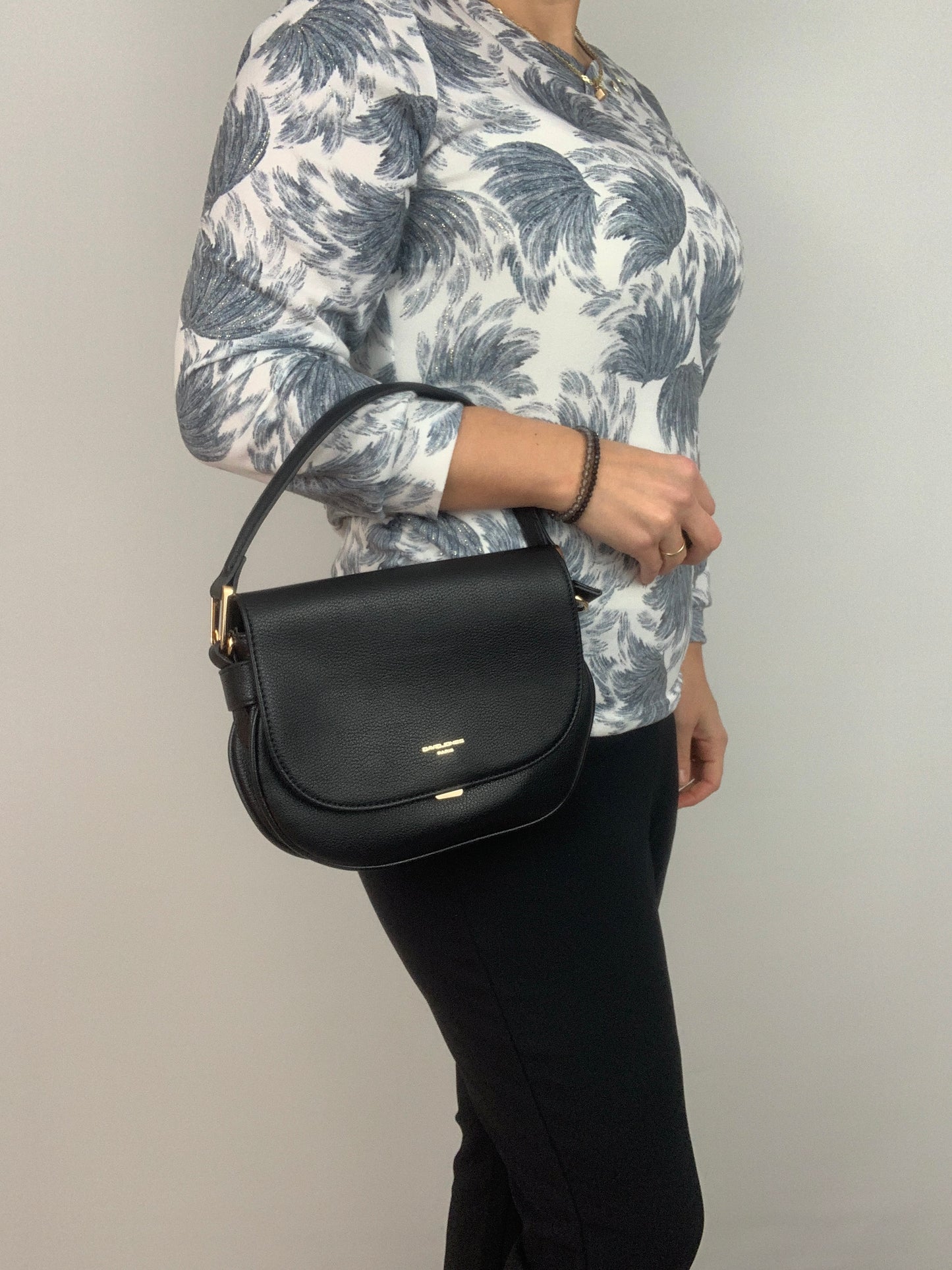 SOFIA BLACK - quality faux leather shoulder/crossbody handbag