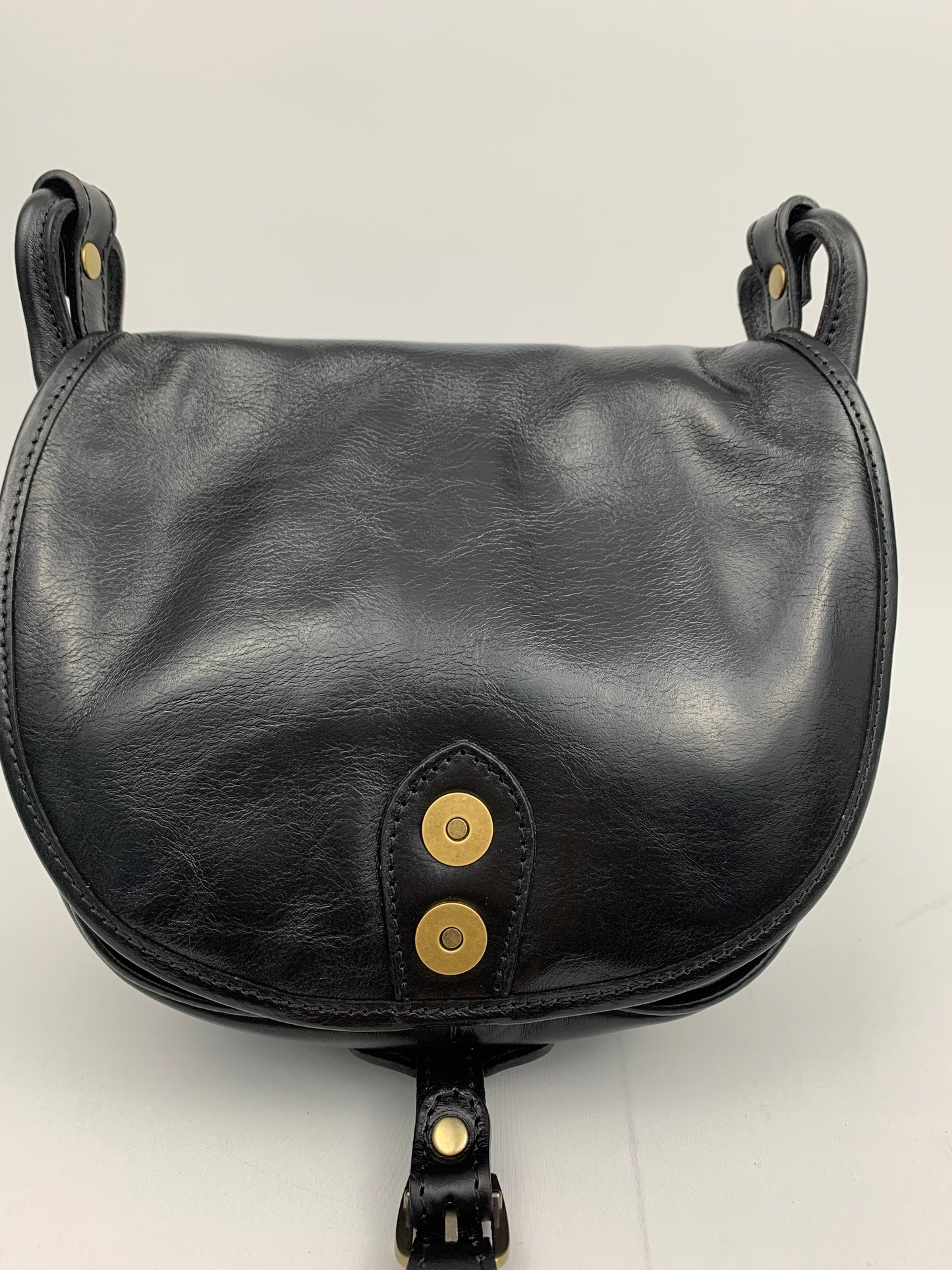 ROME - Italian Genuine leather messenger bag - black