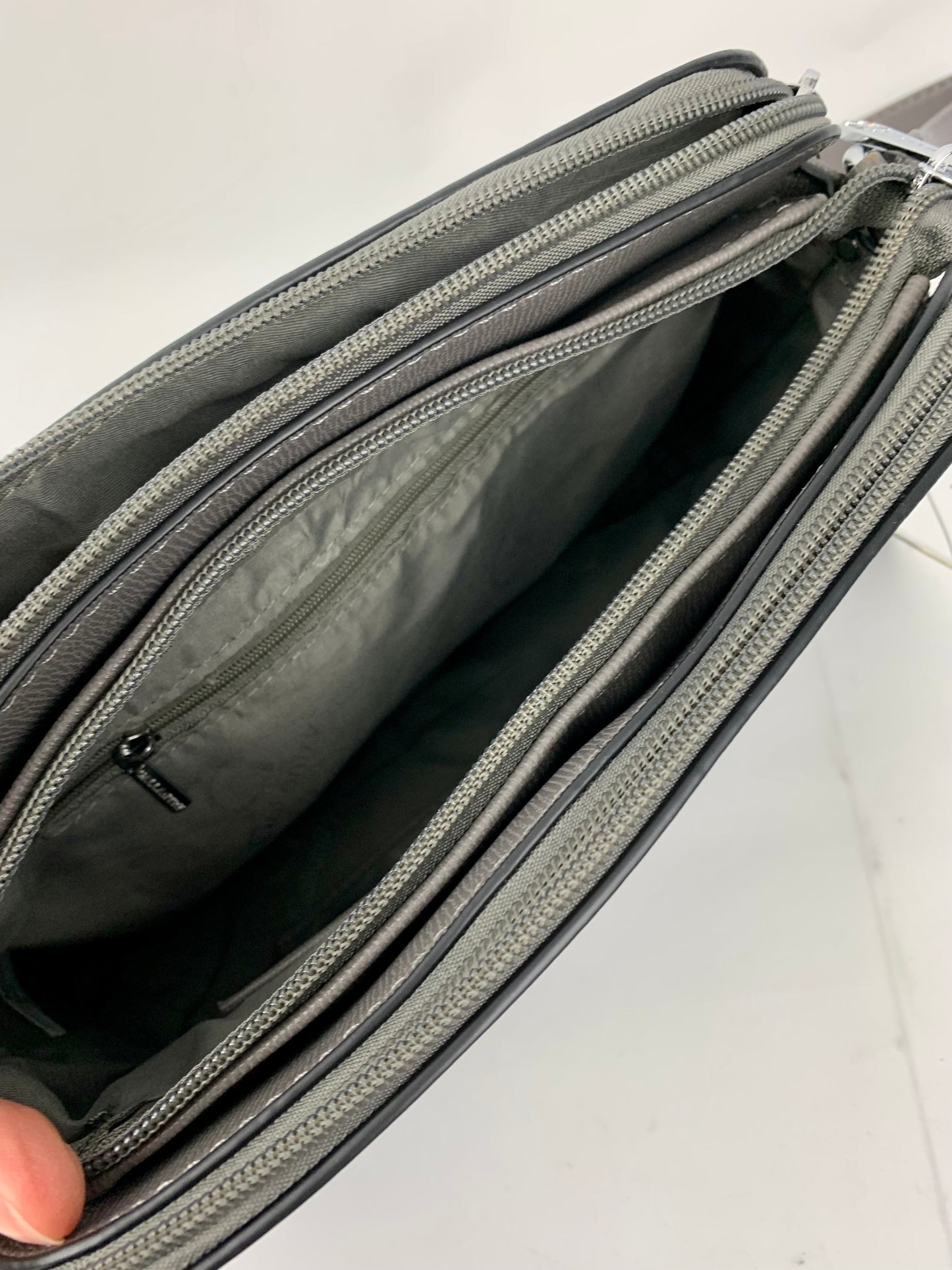 NEW JERSEY DARK GREY - faux leather middle size crossbody handbag