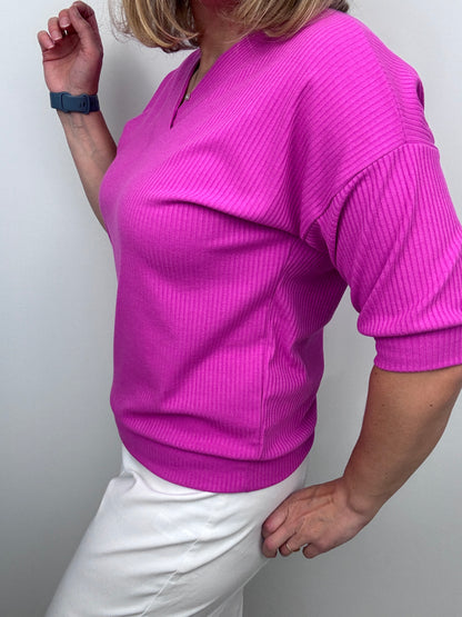 GLORIA soft ribbed V-neck top - fuchsia