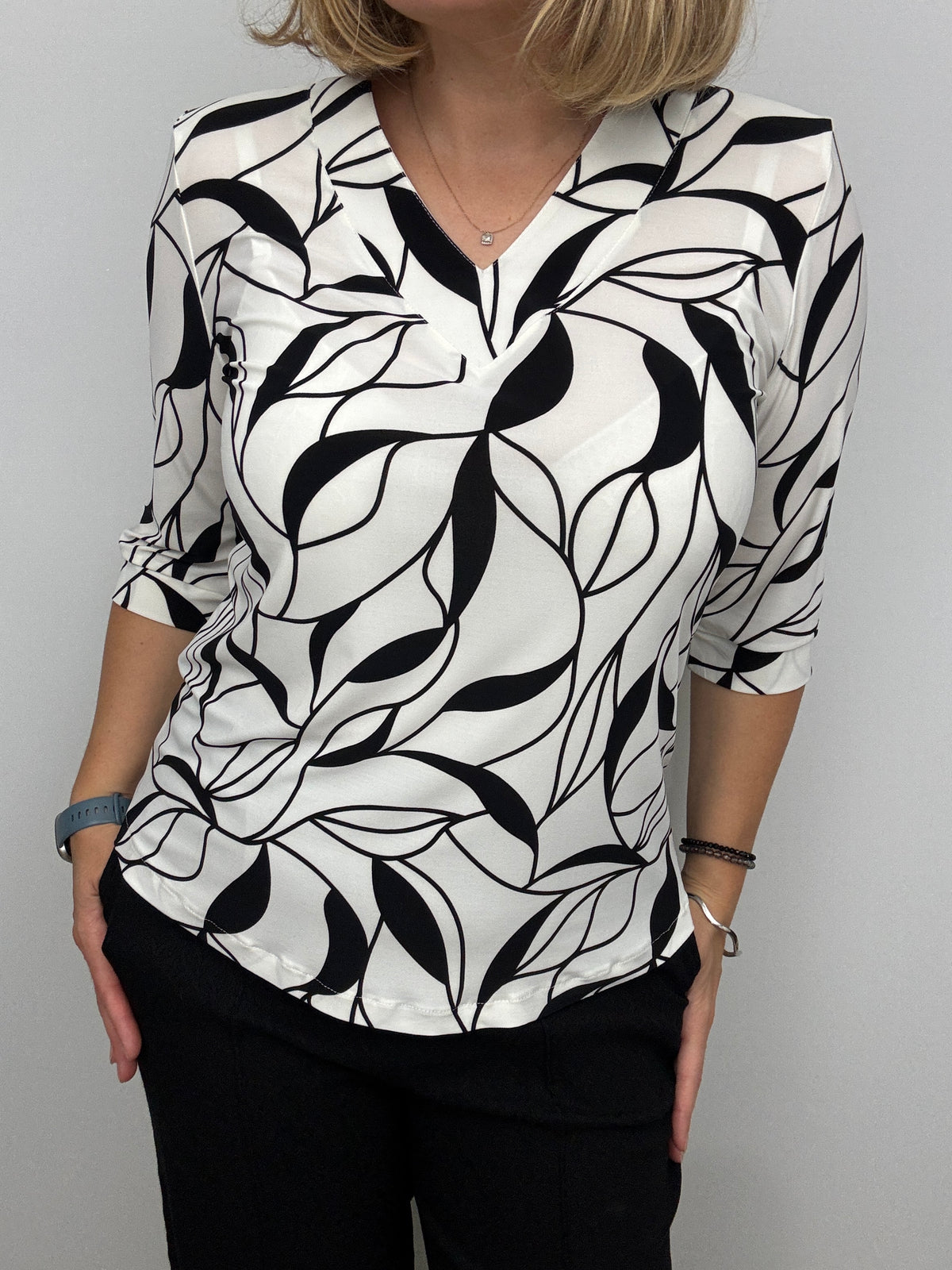 ROISIN V-neck top