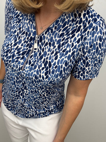 ASTRA short sleeve zip top