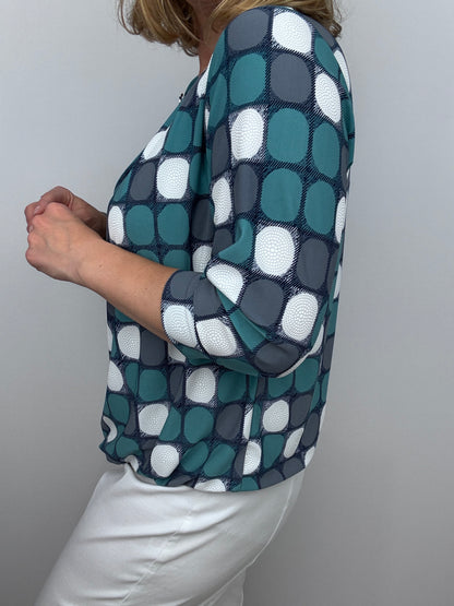 HOPE top with gently elasticated hem