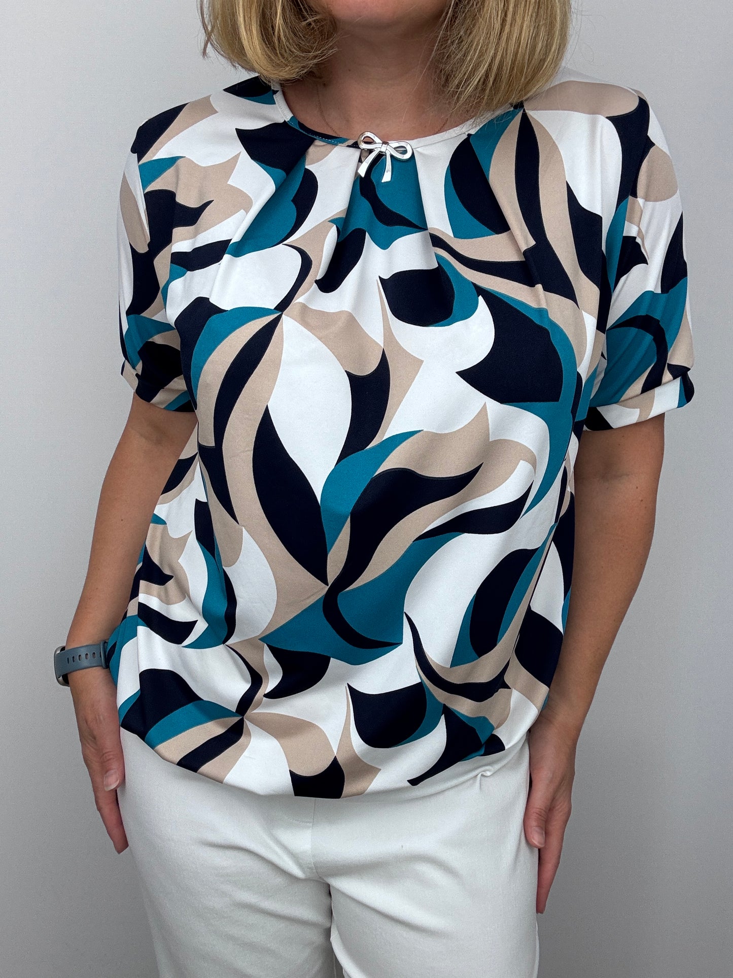 EUNICE top with gently elasticated hem