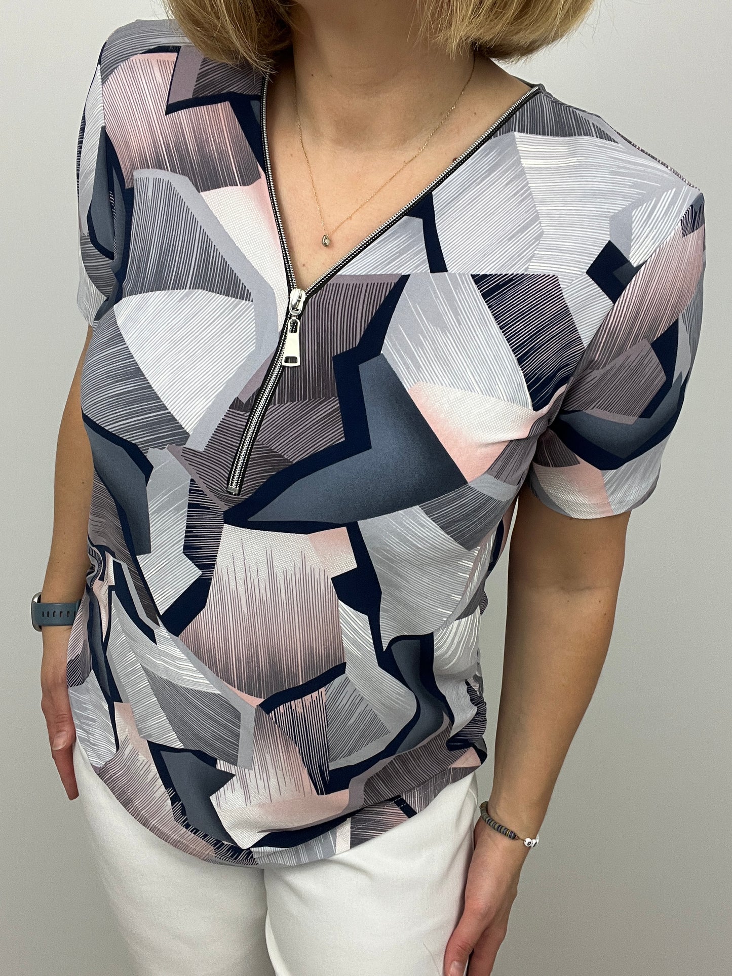 BECKY short sleeve zip top
