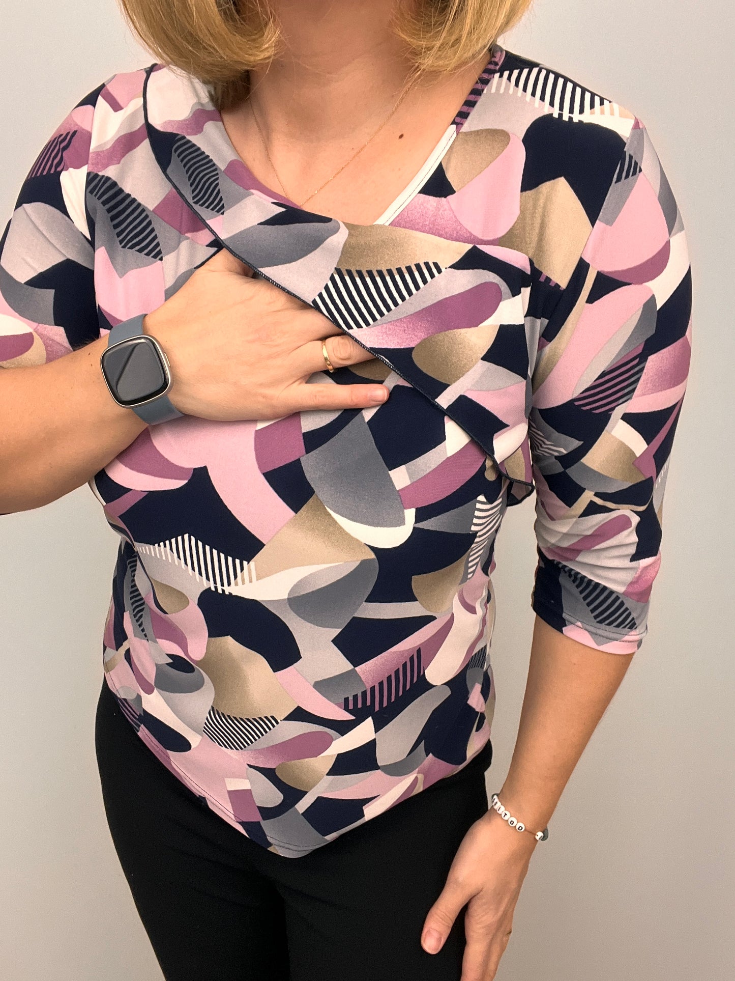 SHERRY top with turndown neckline