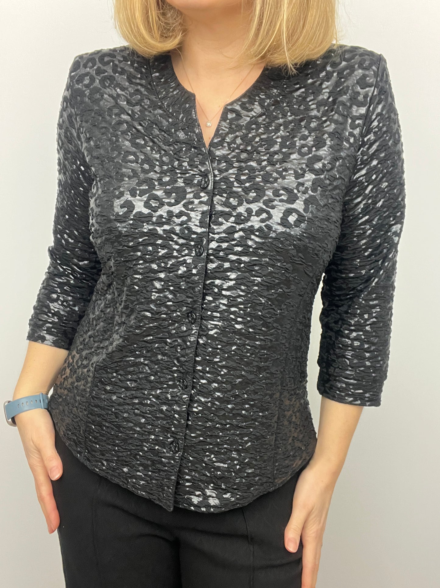 KATHLEEN black textured button down collarless blouse