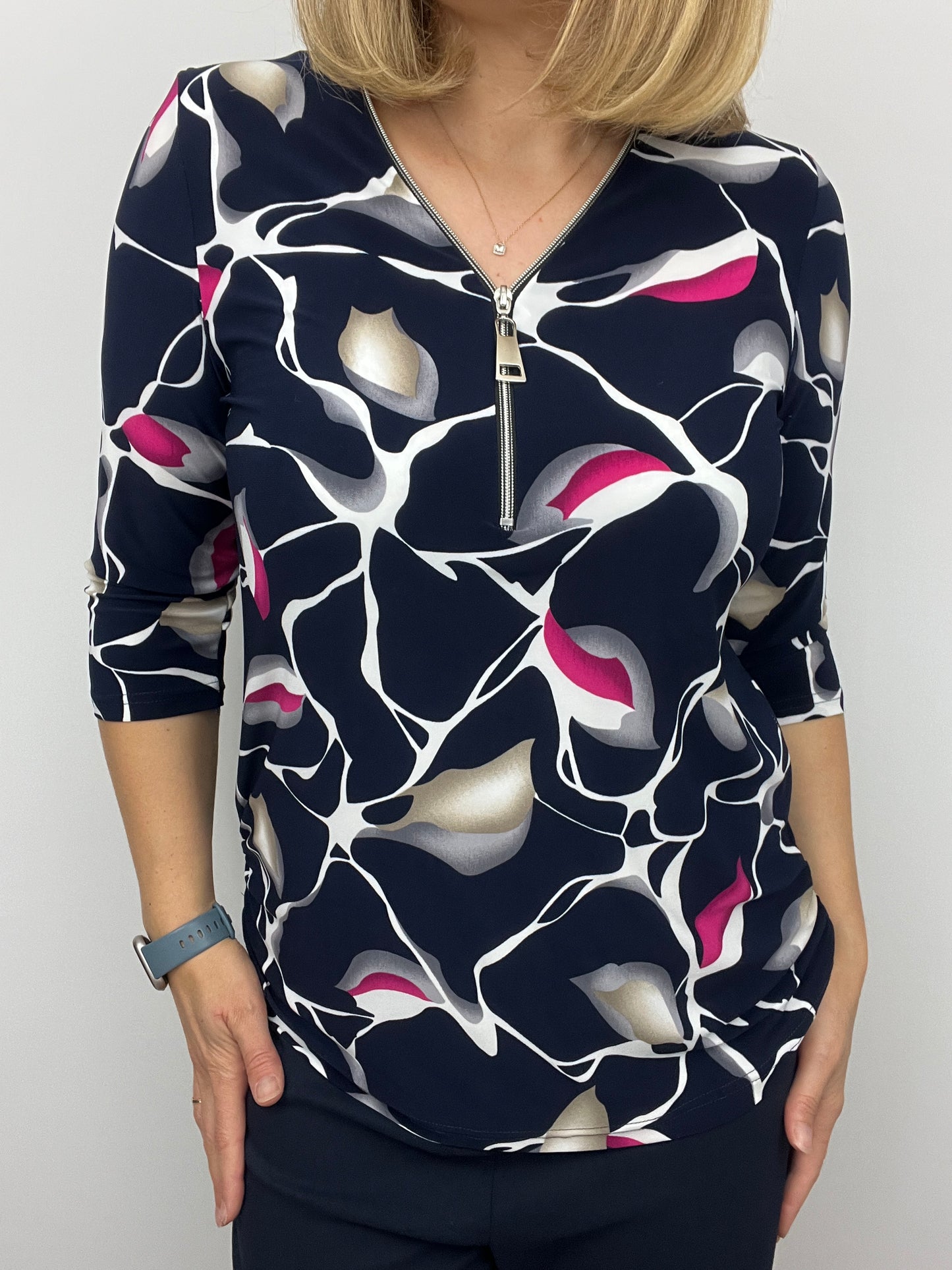 BONNIE 3/4 sleeve zip top