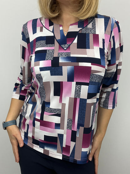 ALLYSON top with mini v-neck