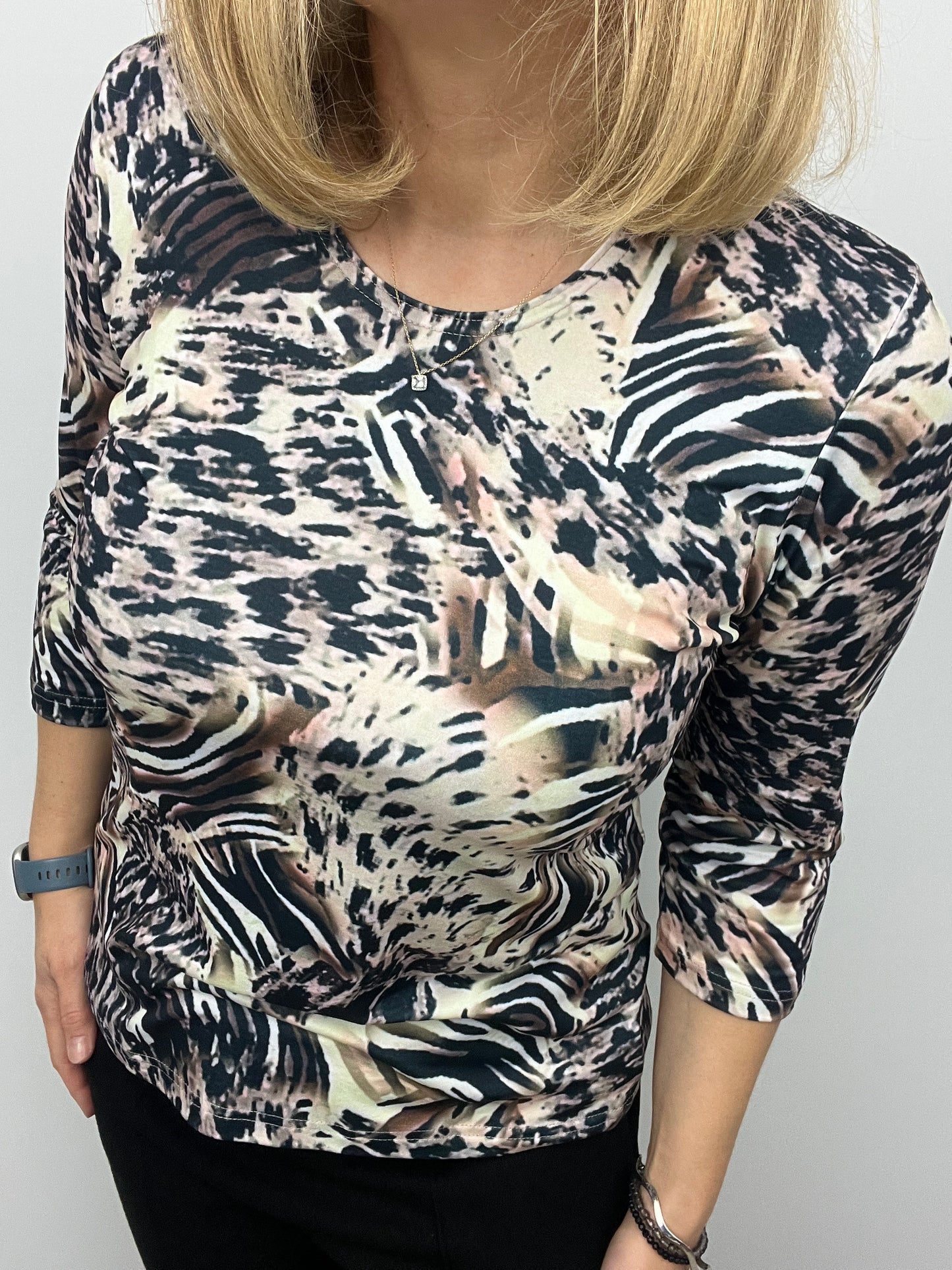 TIFFANY peachy feeling style top 3/4 sleeves