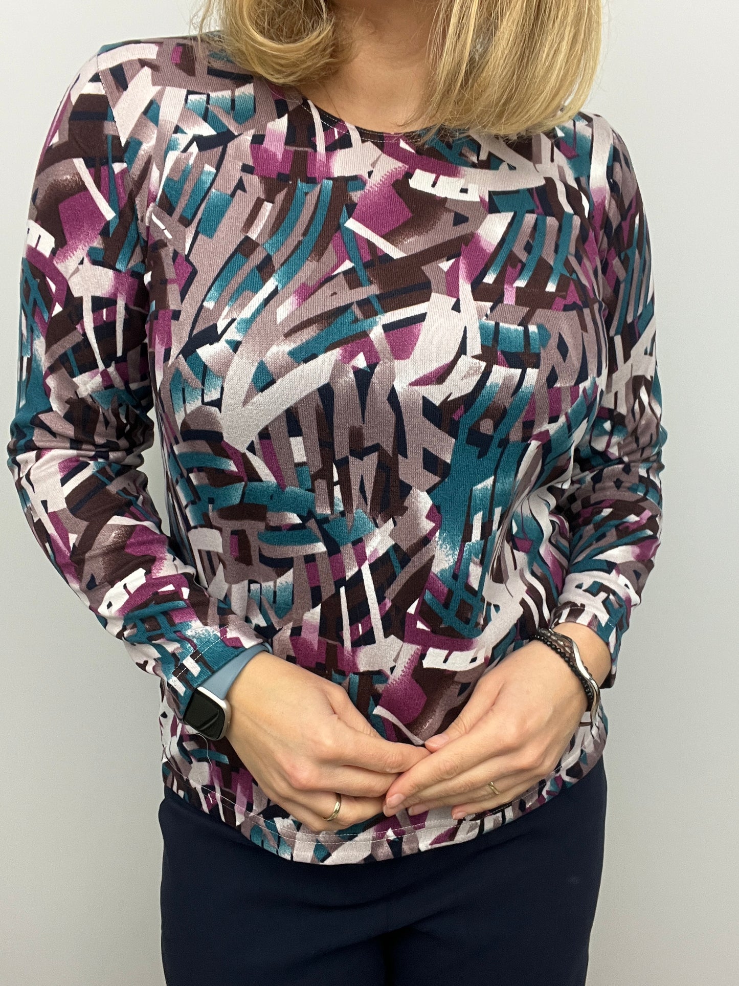 GALA fine knit style top long sleeve