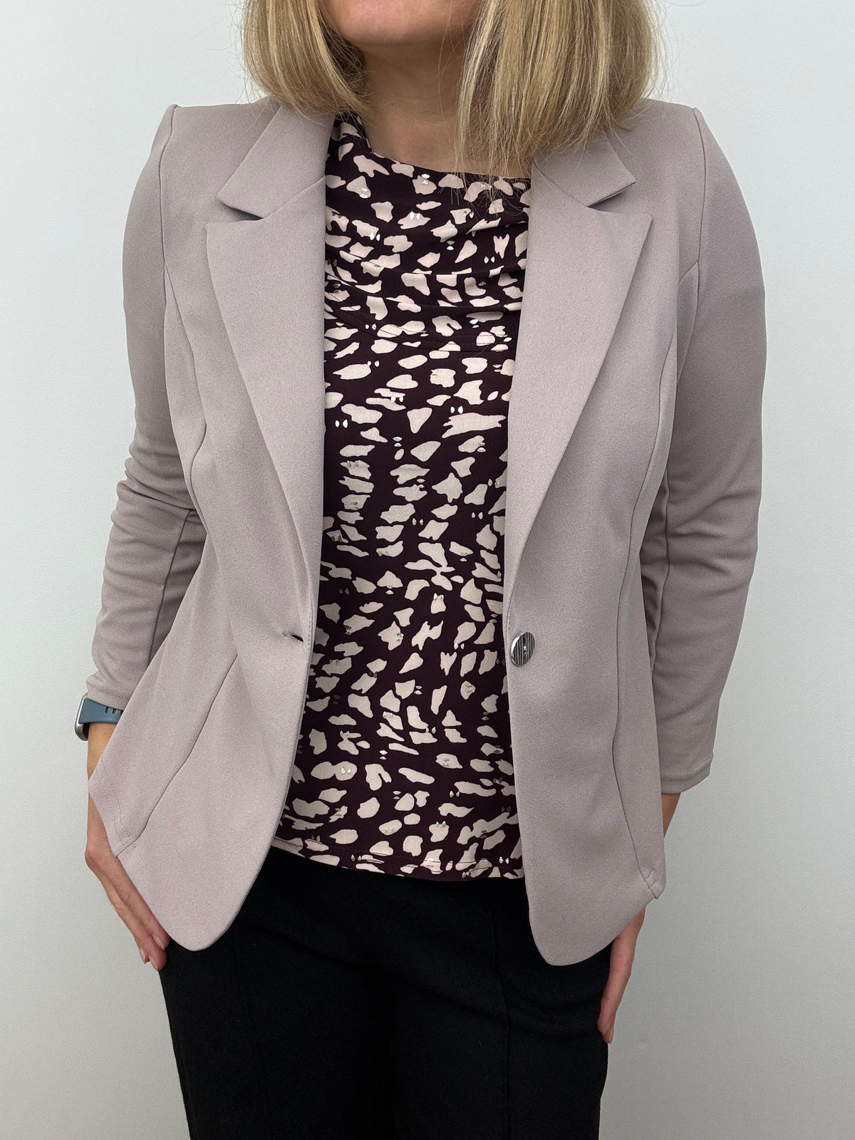 Mink pink fabric jacket with lapel collar