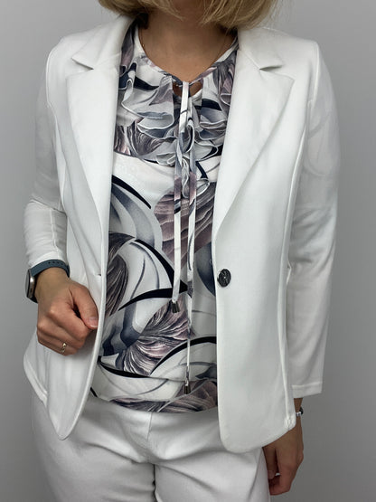 Cream fabric jacket with lapel collar