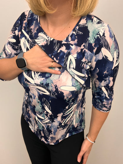 STACY top with turndown neckline