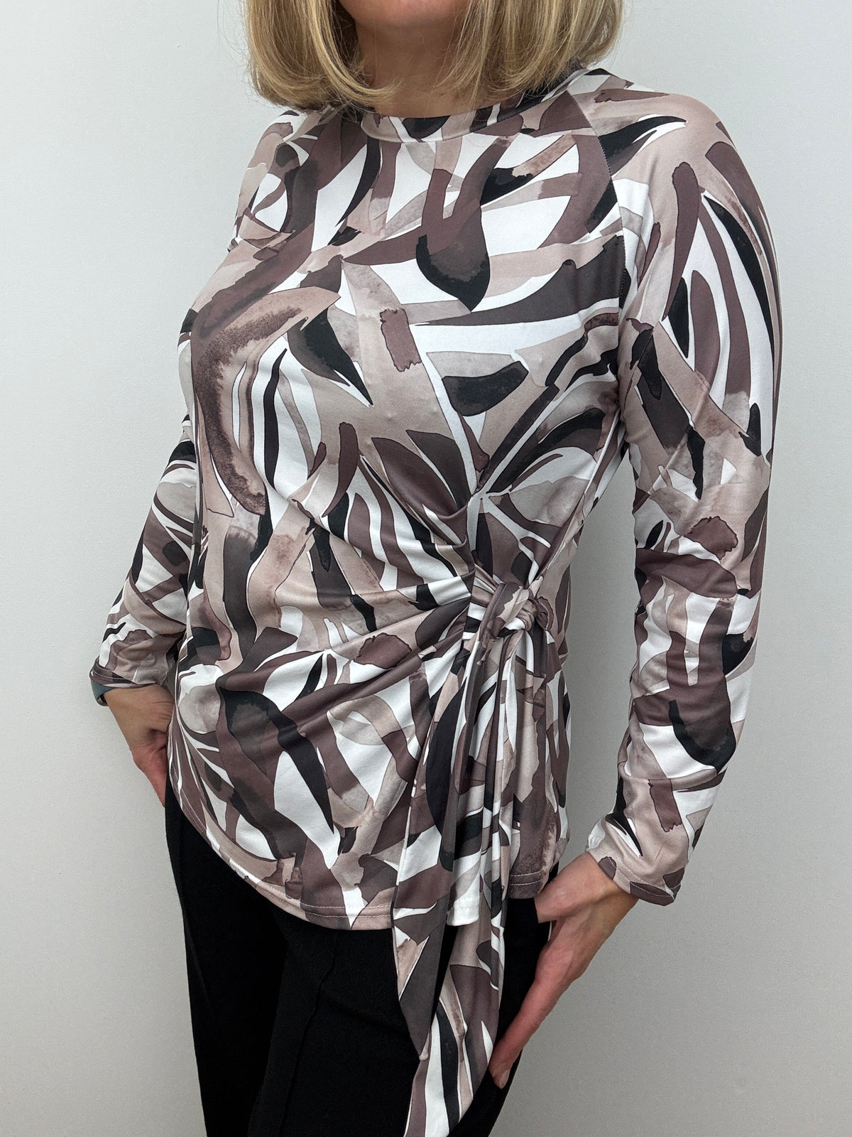 MARGARET peachy feel long sleeve wrap-style top