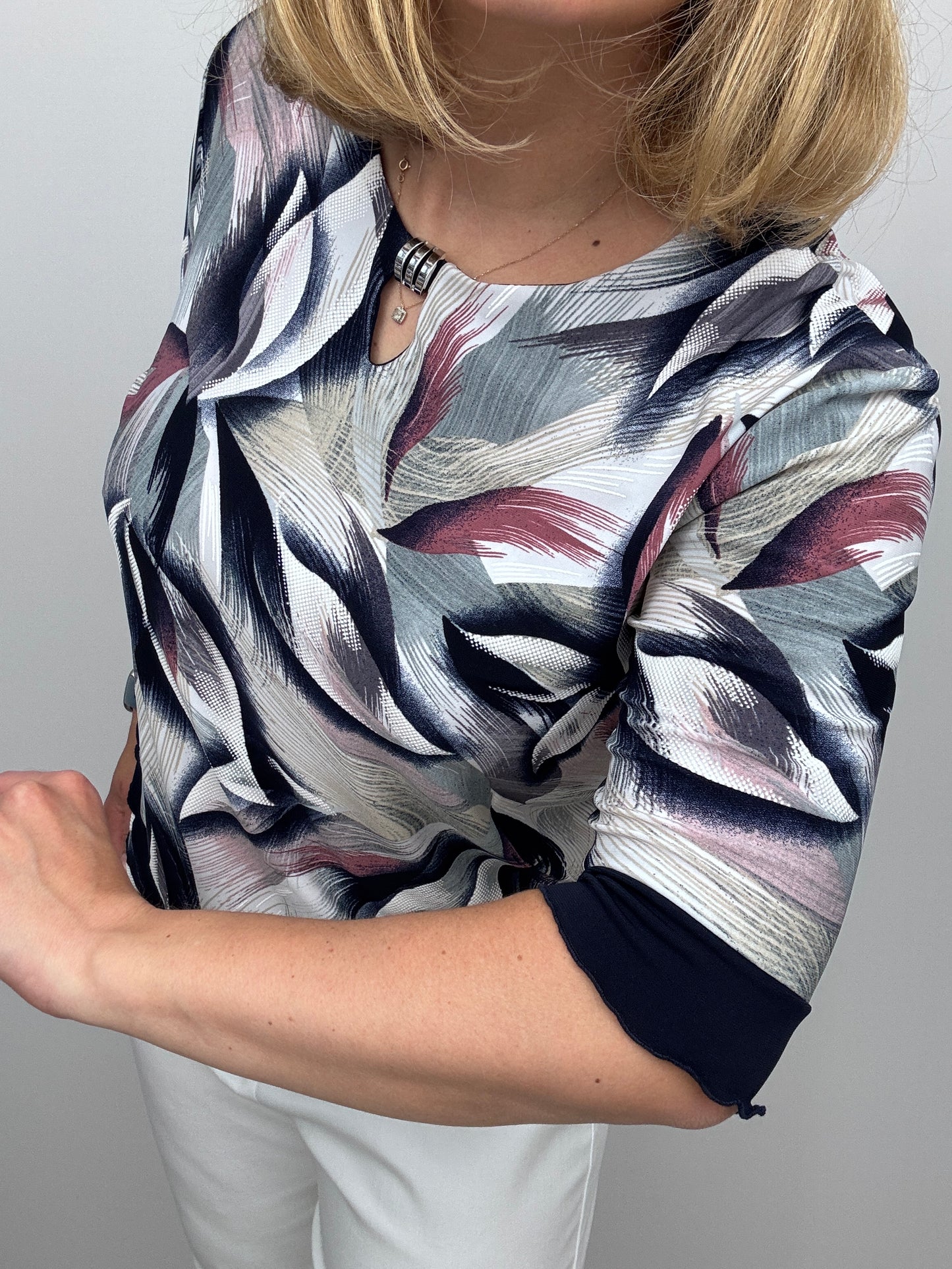DANIELLE keyhole neckline top