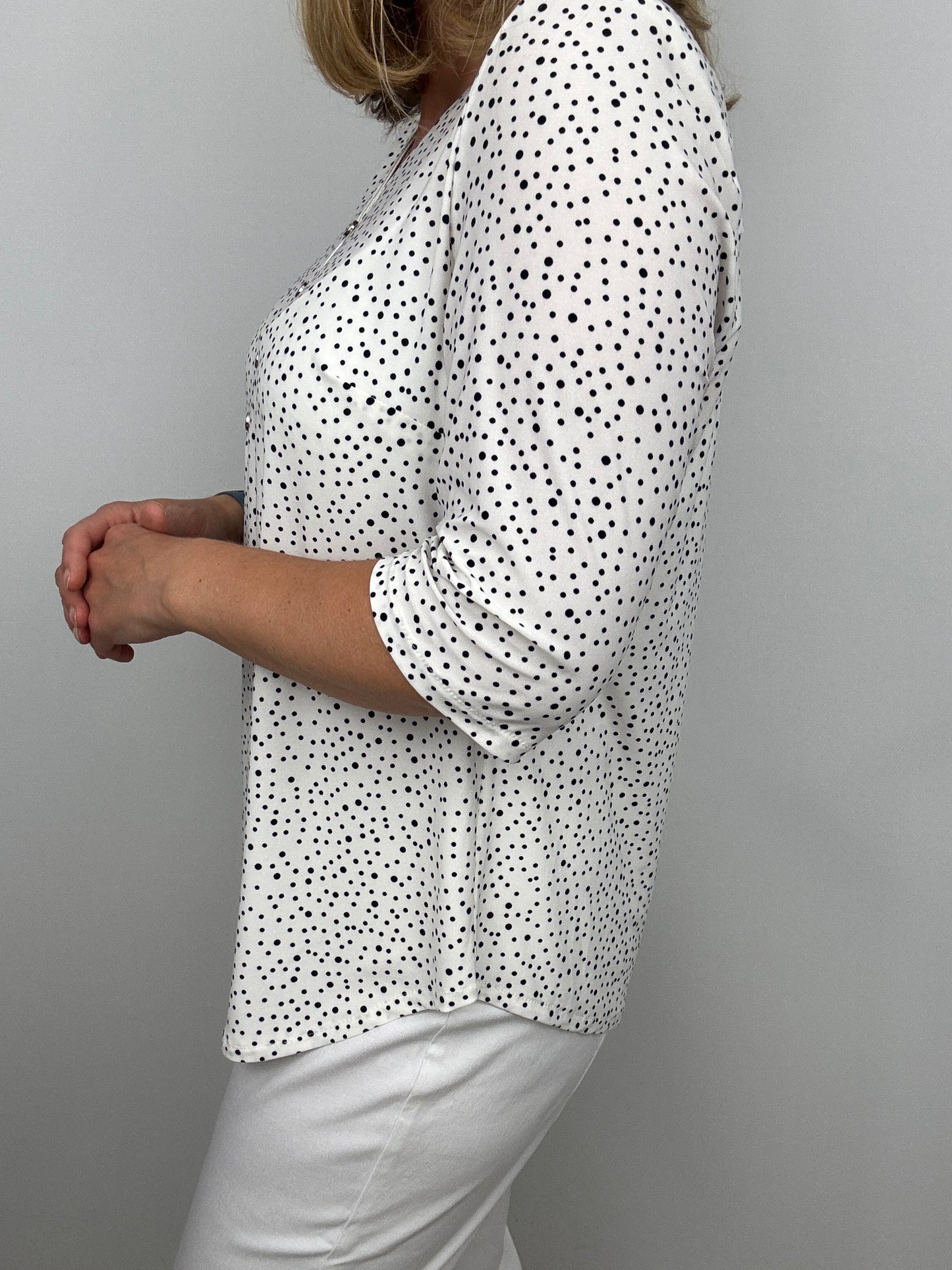 PAULA button-detail V-neck top