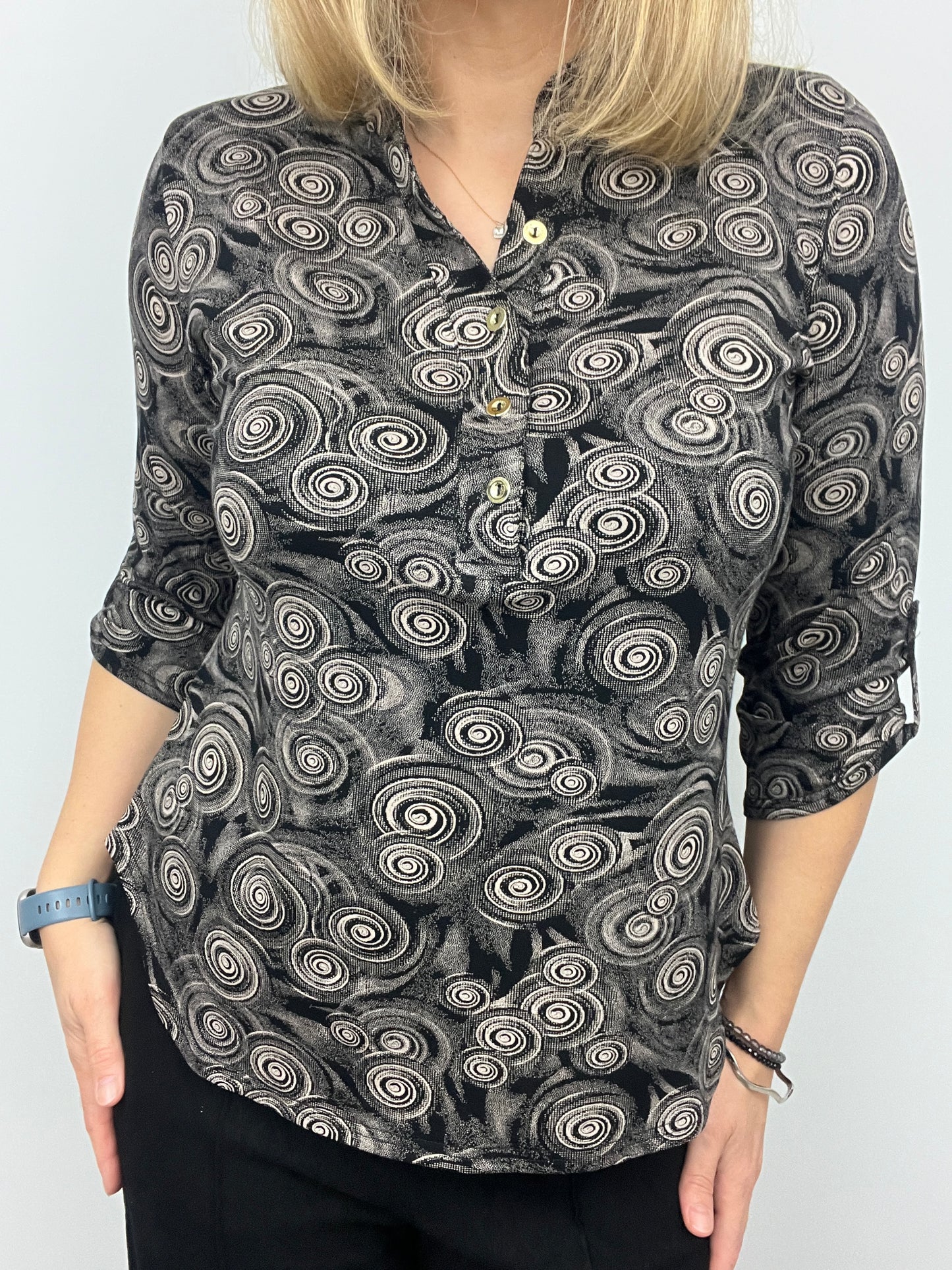 MARYBETH stand-up collar blouse