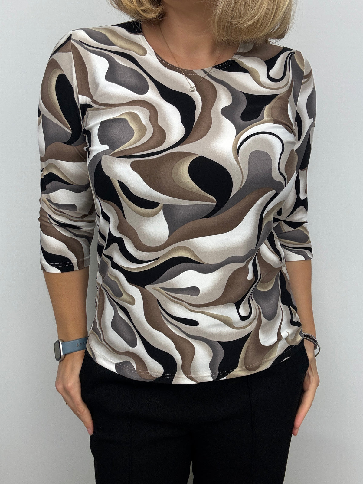 CLARA peachy feeling style top 3/4 sleeves