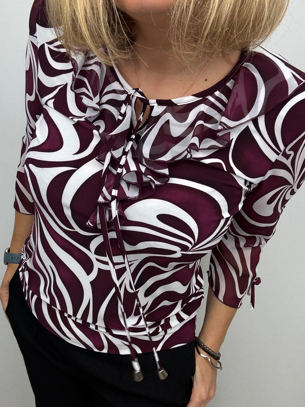 LOUISE ruffle top